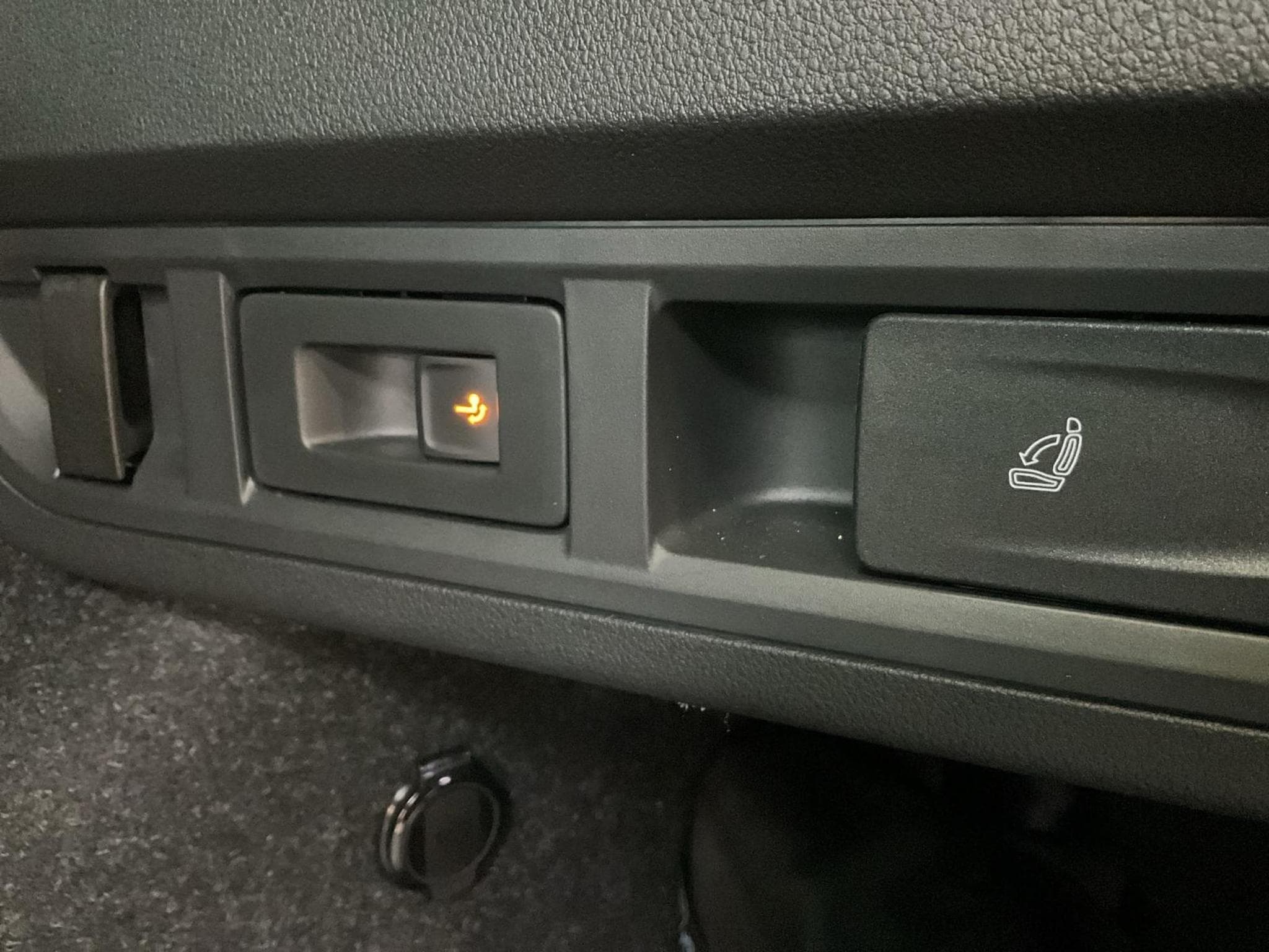 Skoda Octavia Combi+Sportline+DSG+Pano+AHK (2025) - Photo 20