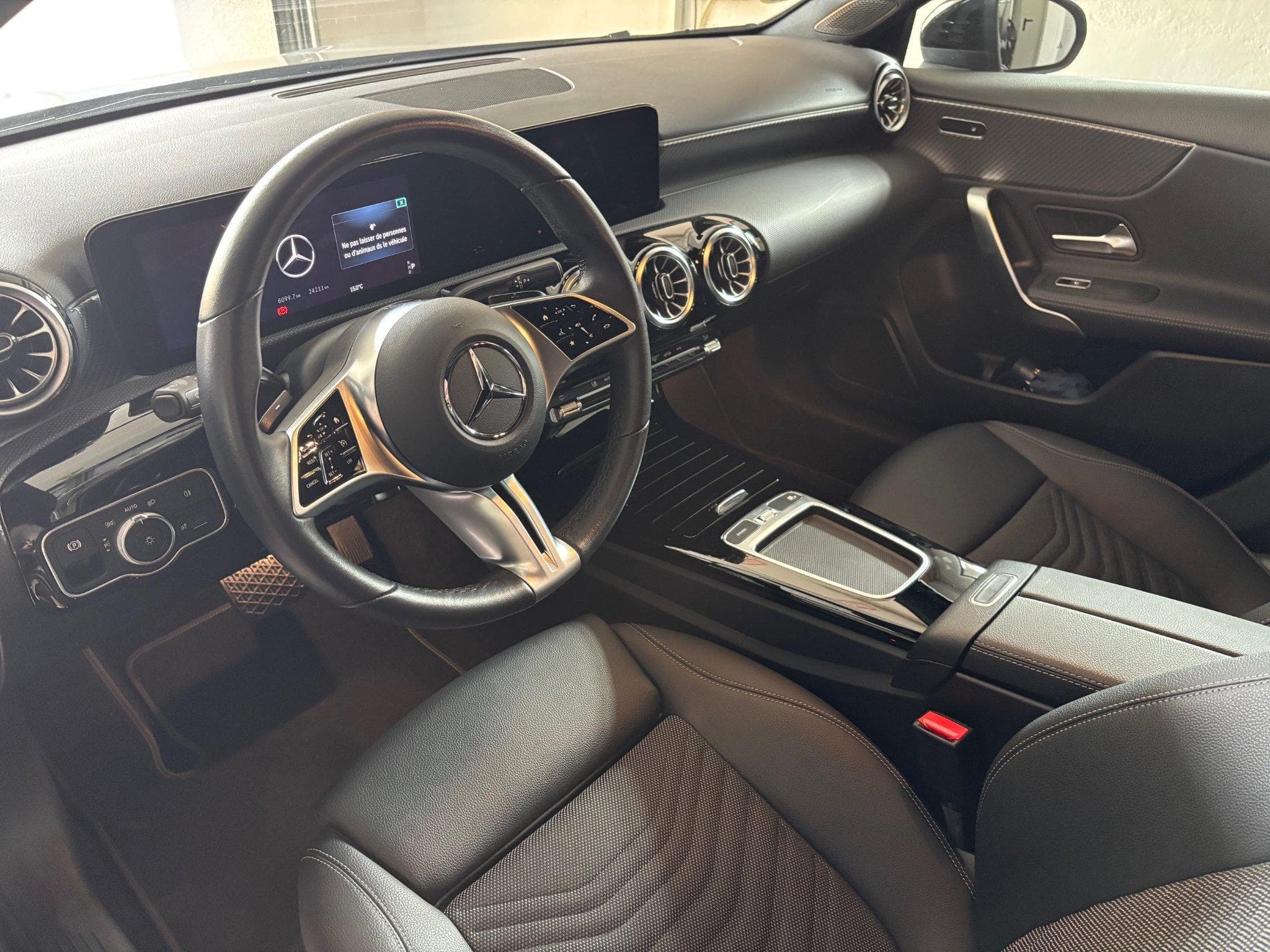 Mercedes A 180 Progressive Line (2024) - Foto 3