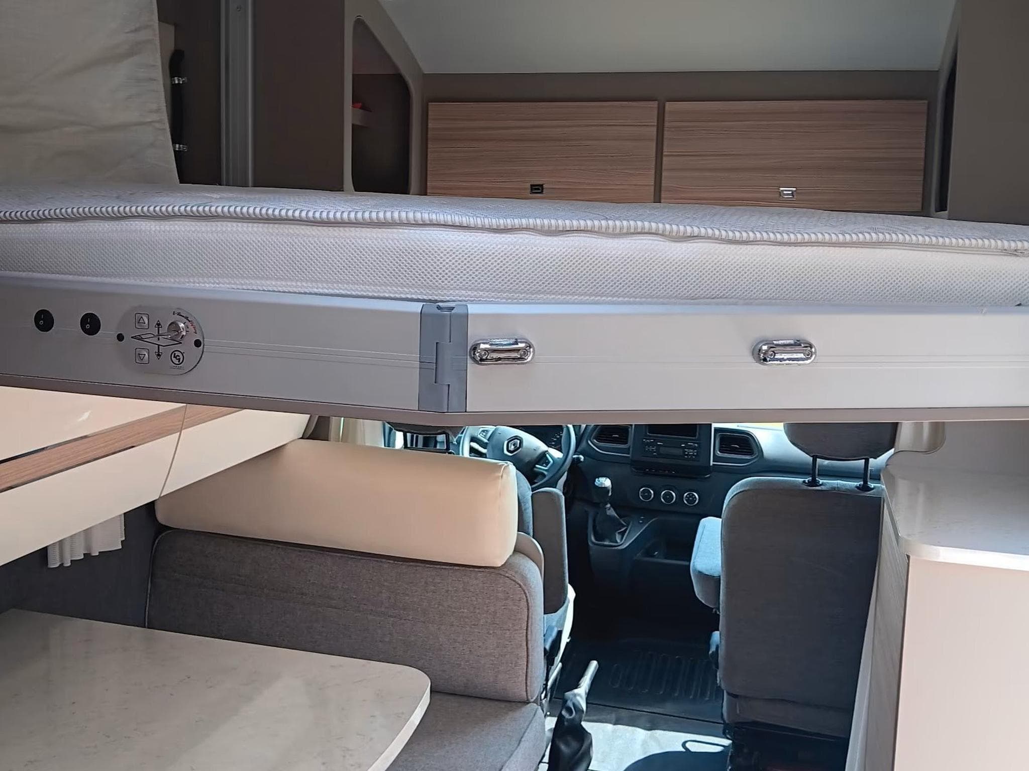 Renault Master Wohnmobil Ahorn T660 plus (2021) - Photo 14