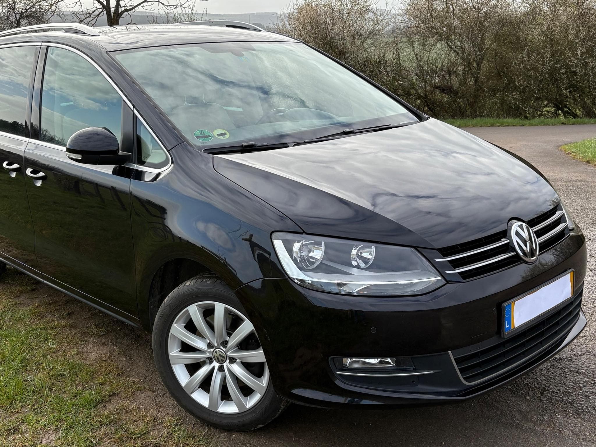 VW Sharan 2,0 TDI, 184 PS, HIGHLINE, AHK,CAM,NAVI (2016) - Photo 4