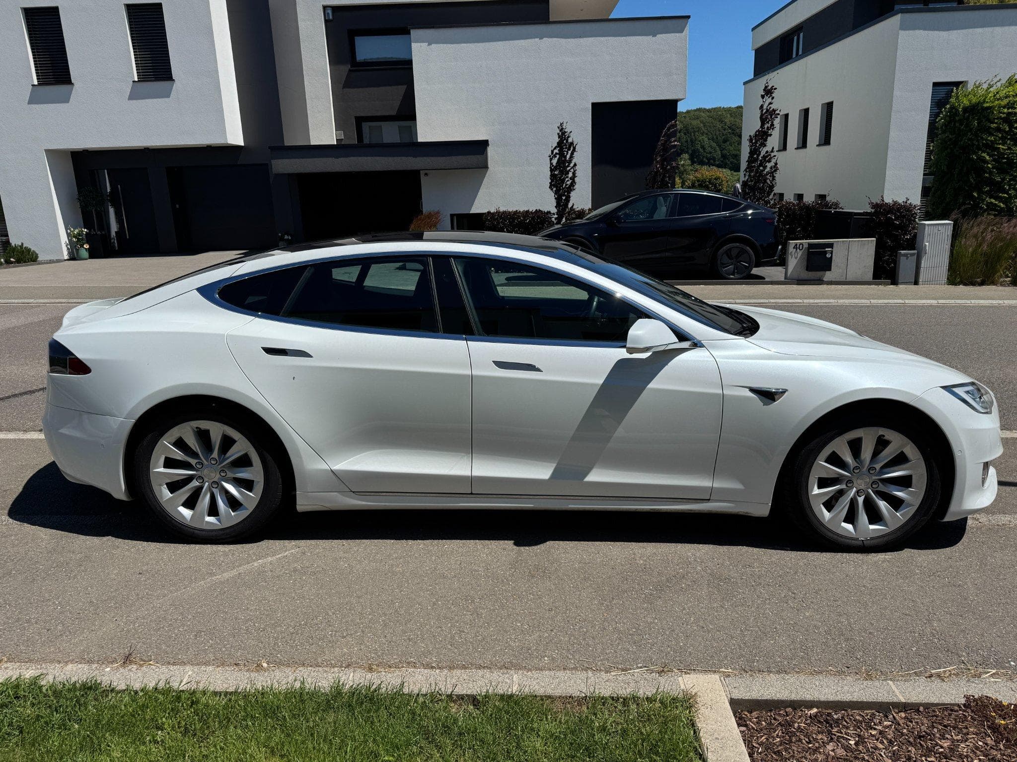 Tesla Model S Long Range 100 AWD Raven (2020) - Photo 3