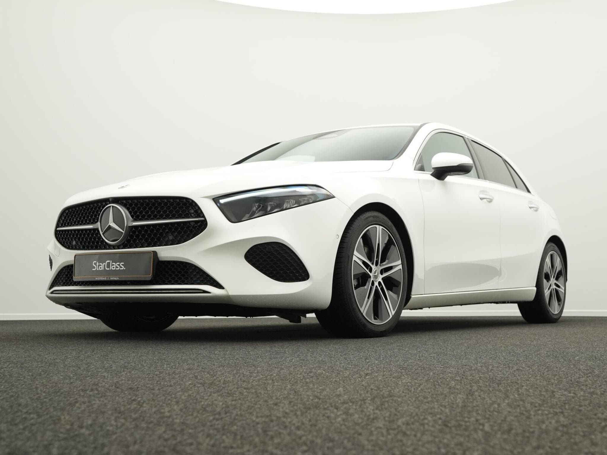 Mercedes A 180 d Progressive Line Advanced Plus (2024) - Photo 8