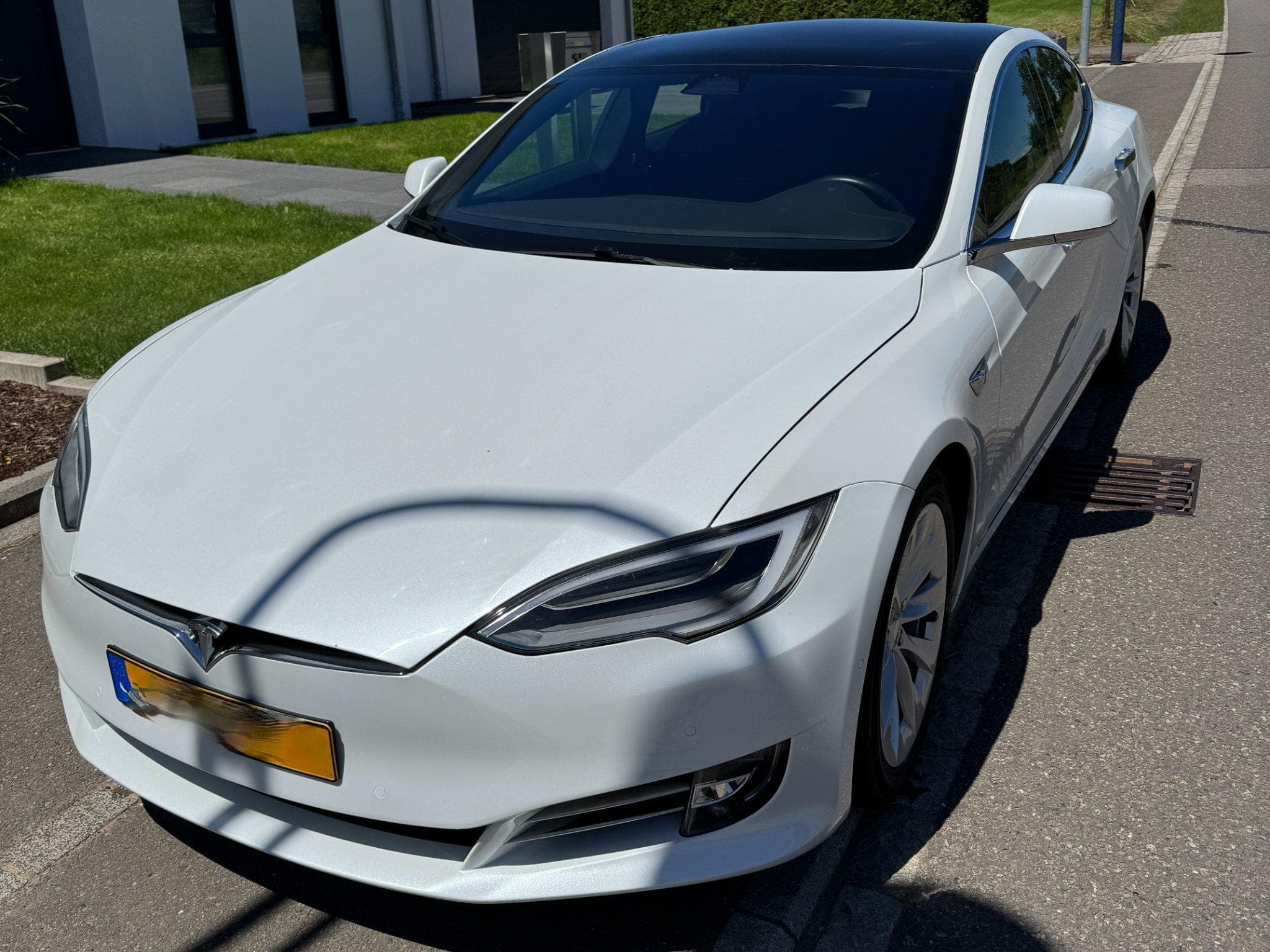 Tesla Model S Long Range 100 AWD Raven (2020) - Photo 1