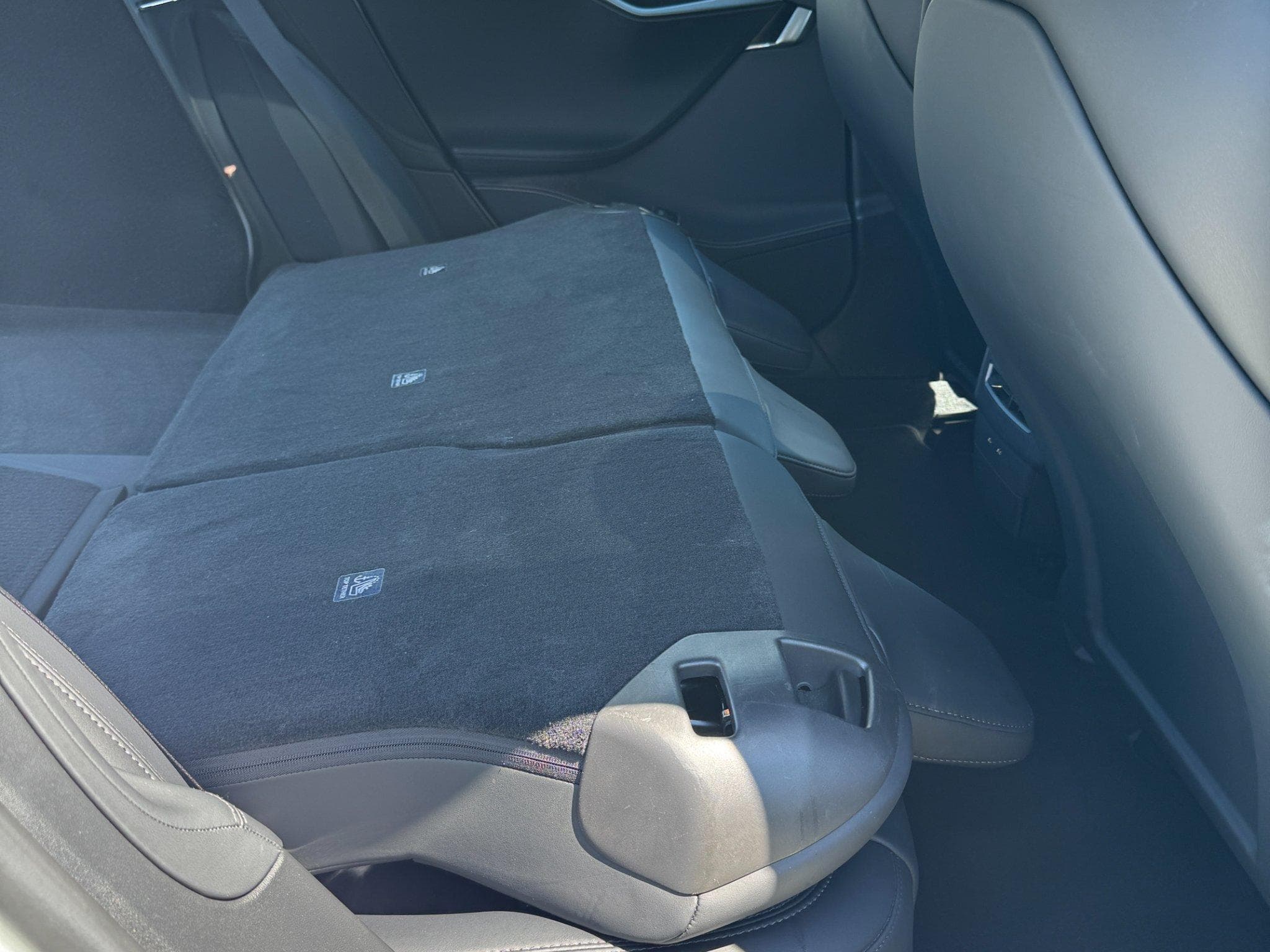 Tesla Model S Long Range 100 AWD Raven (2020) - Photo 7
