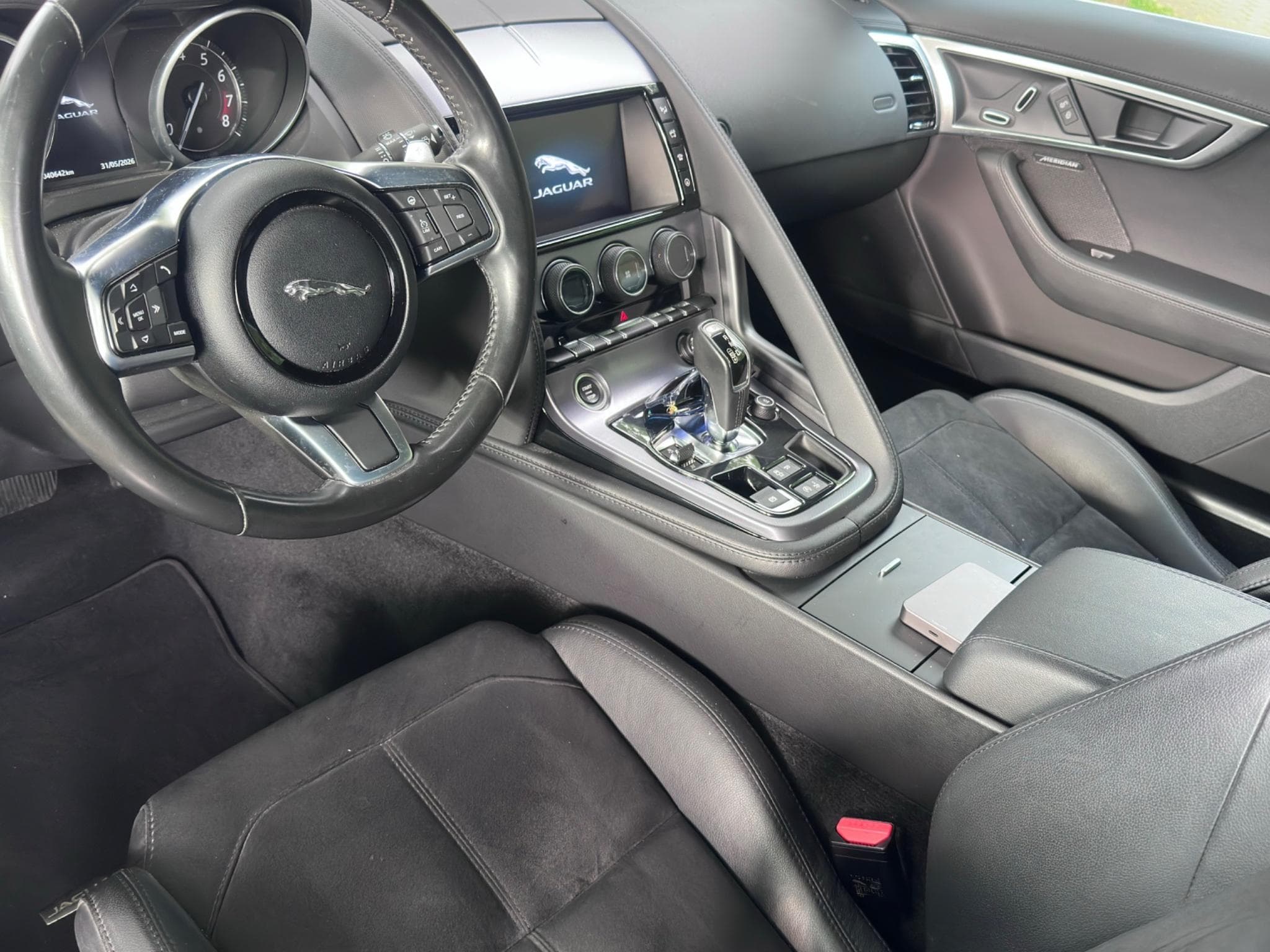 Jaguar I-Pace (2018) - Photo 2