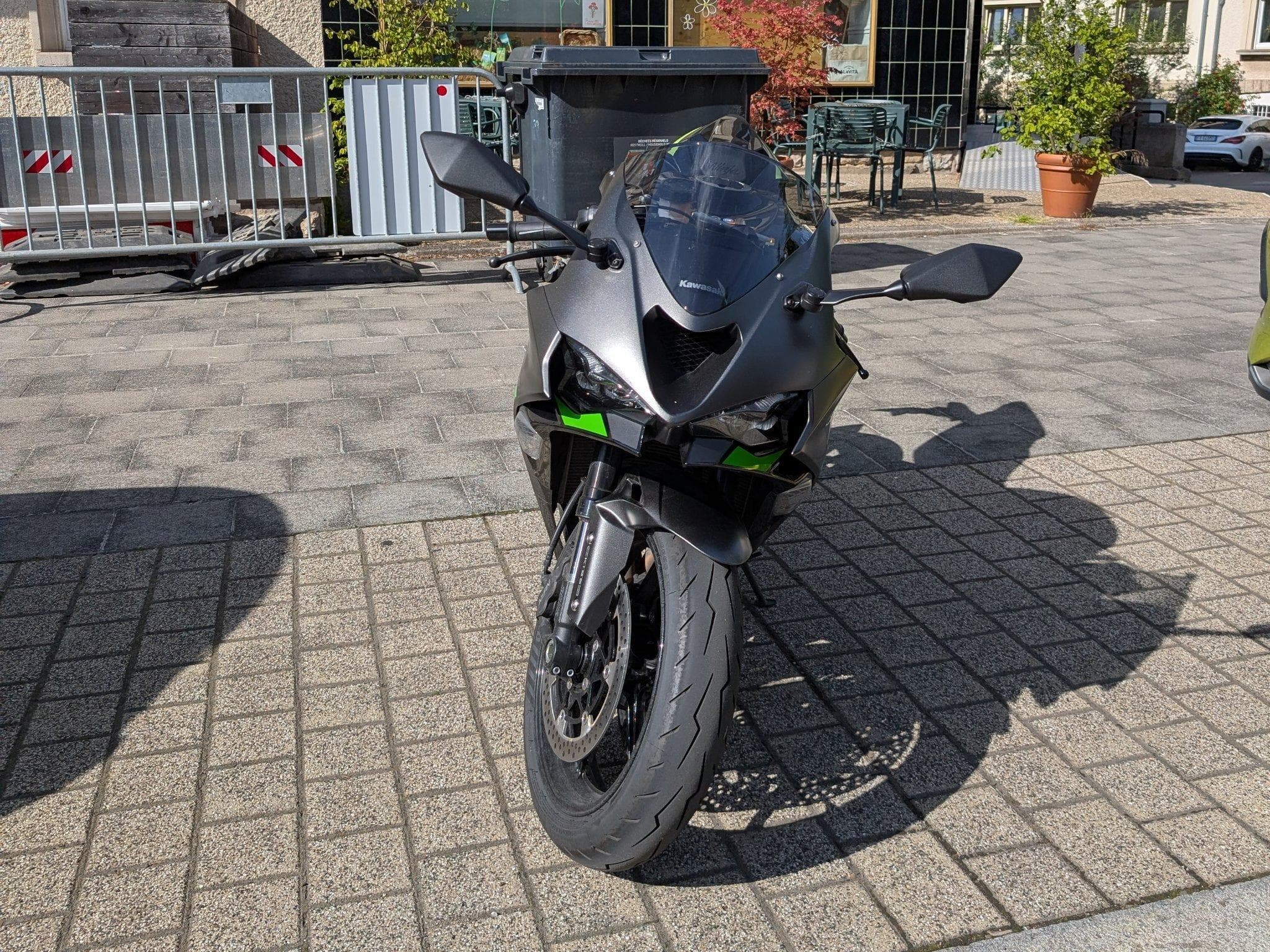 Kawasaki ZX6R Performance Edition (2025) - Foto 6