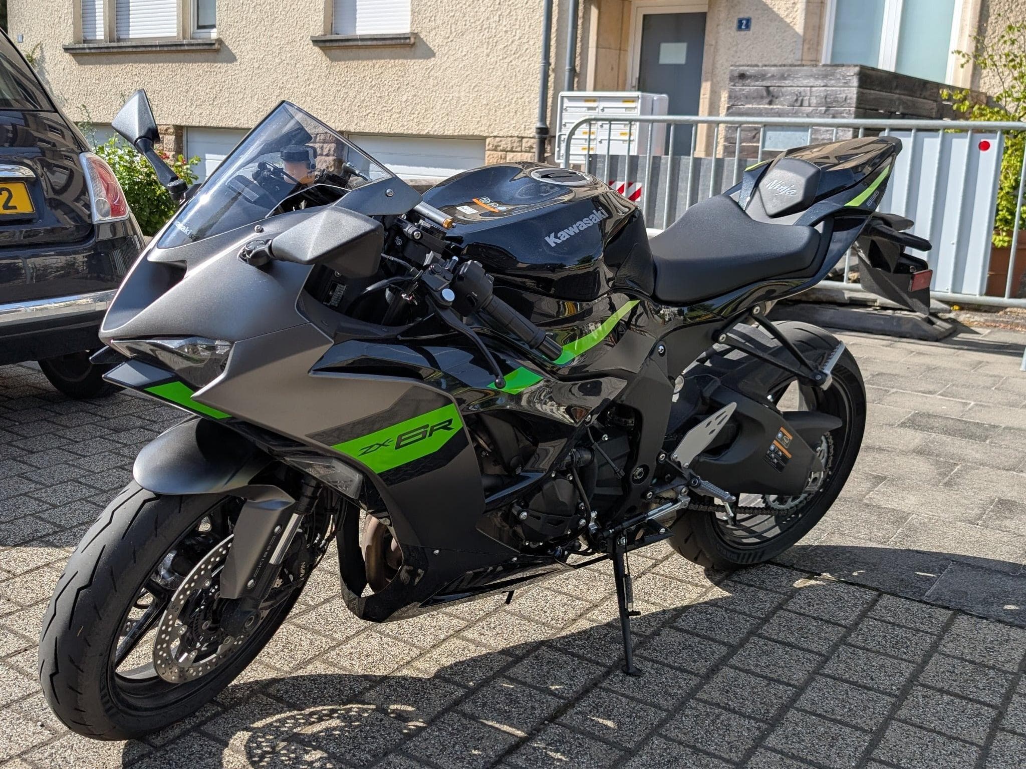 Kawasaki ZX6R Performance Edition (2025) - Foto 9