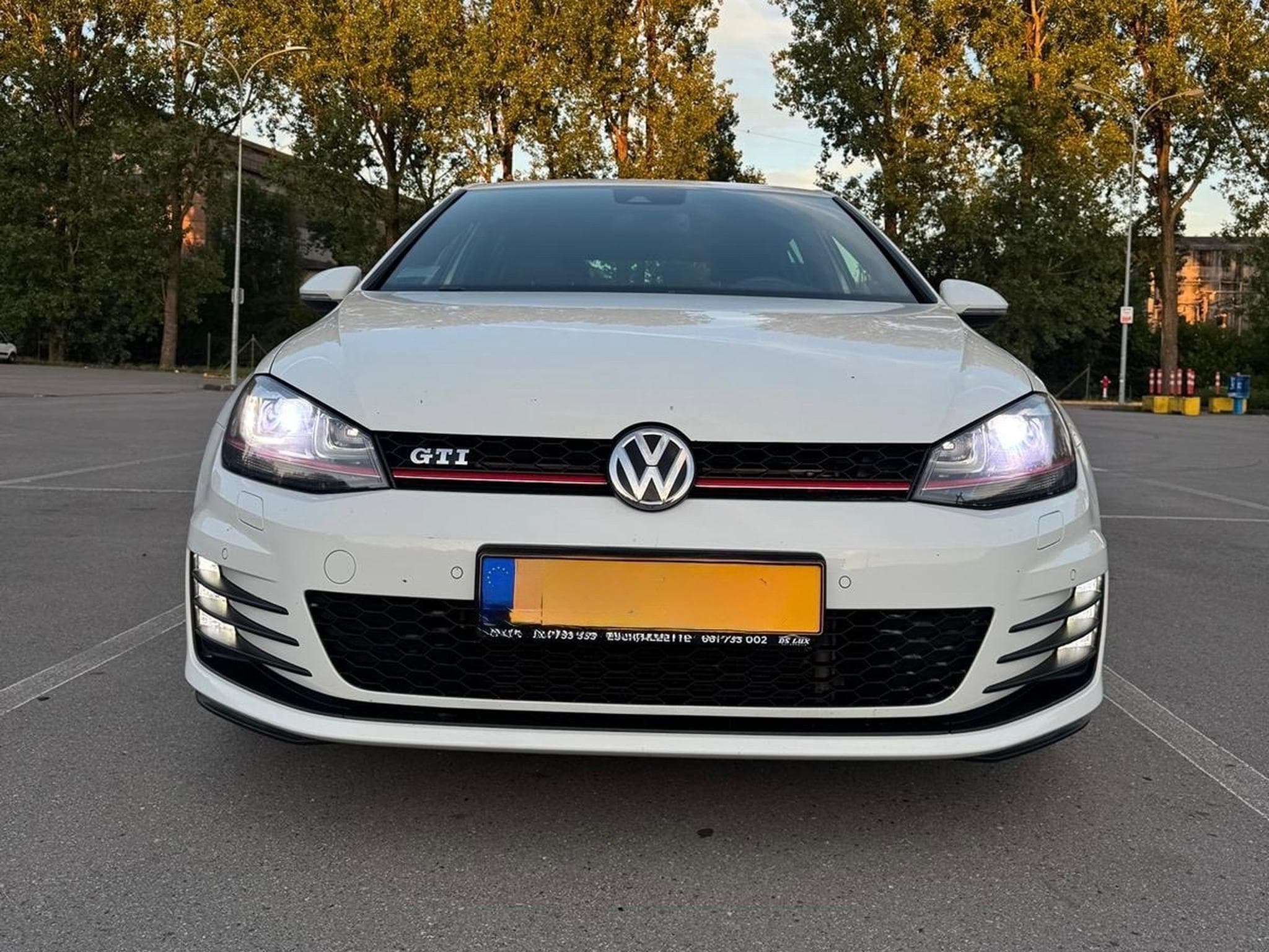 VW Golf GTI (2016) - Photo 4