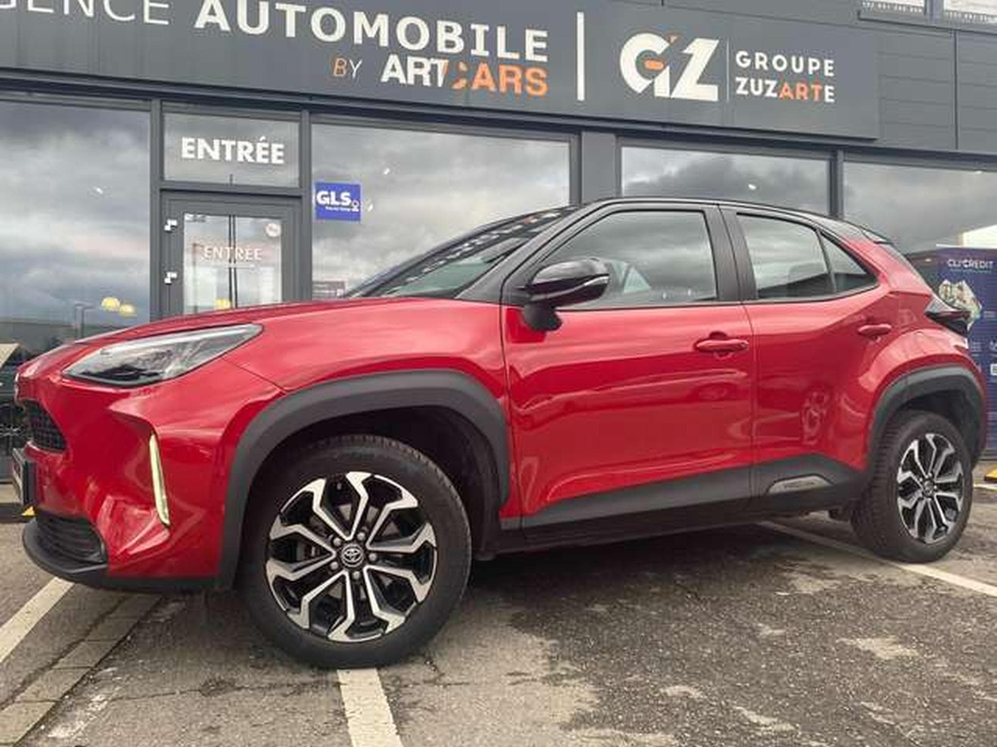 Toyota Yaris Cross Dynamic - JUSQU'A 48 MOIS DE GARANTIE (2022) - Foto 2