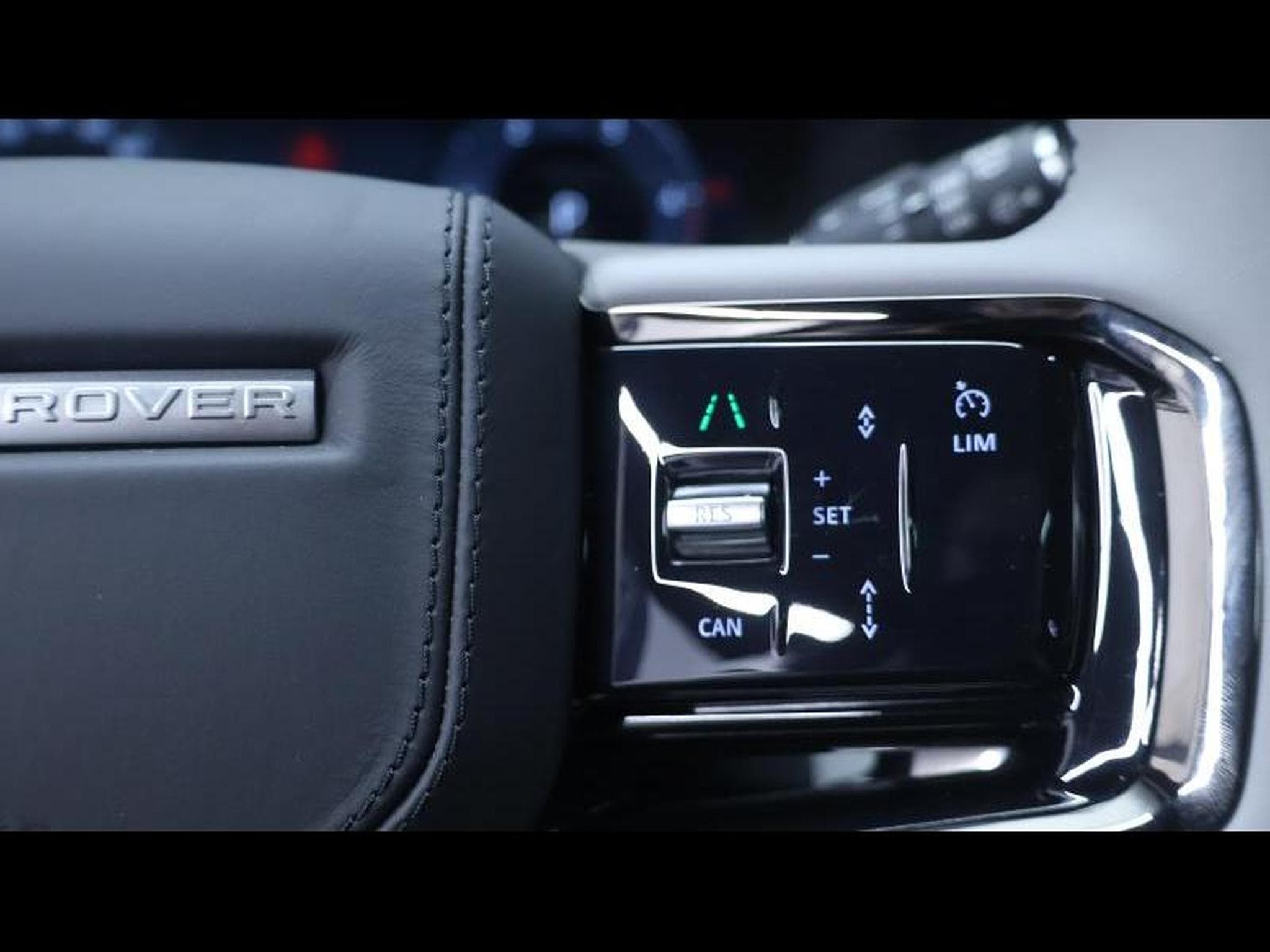 Land-Rover Range Rover Velar D200 S AWD Auto (1970) - Photo 16