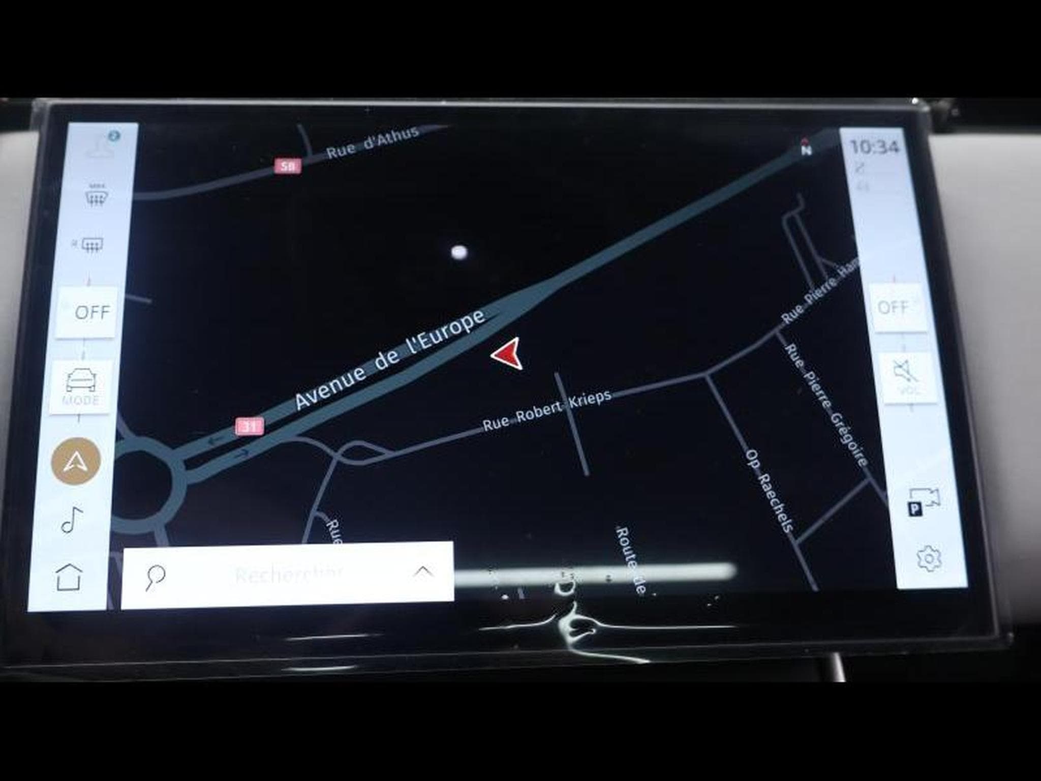 Land-Rover Range Rover Velar D200 S AWD Auto (1970) - Photo 19