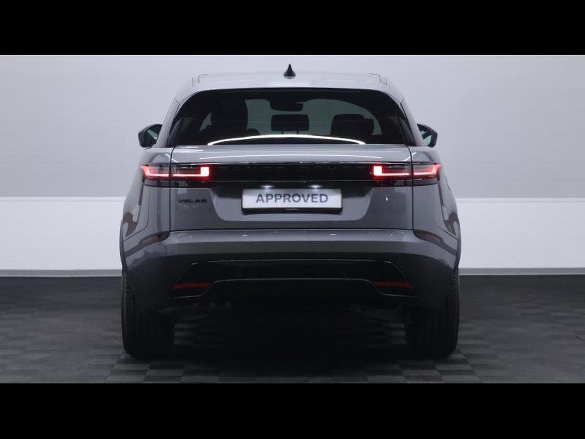 Land-Rover Range Rover Velar D200 S AWD Auto (1970) - Photo 5