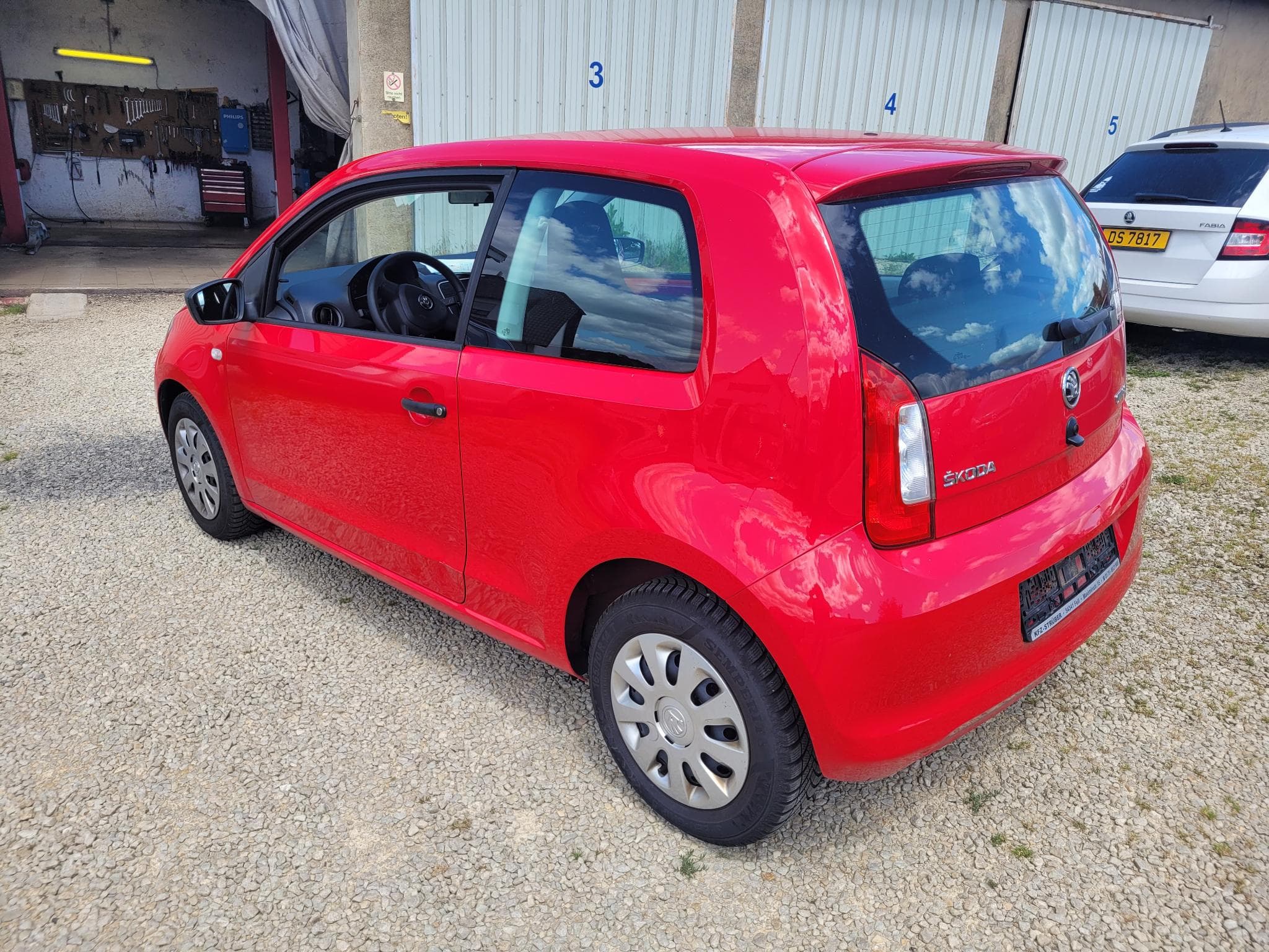 Skoda Citigo 1000 (2016) - Photo 3