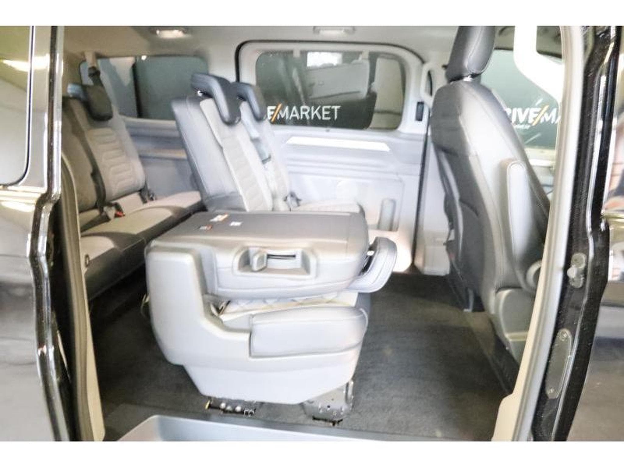 VW T7 Style Court (2026) - Photo 3