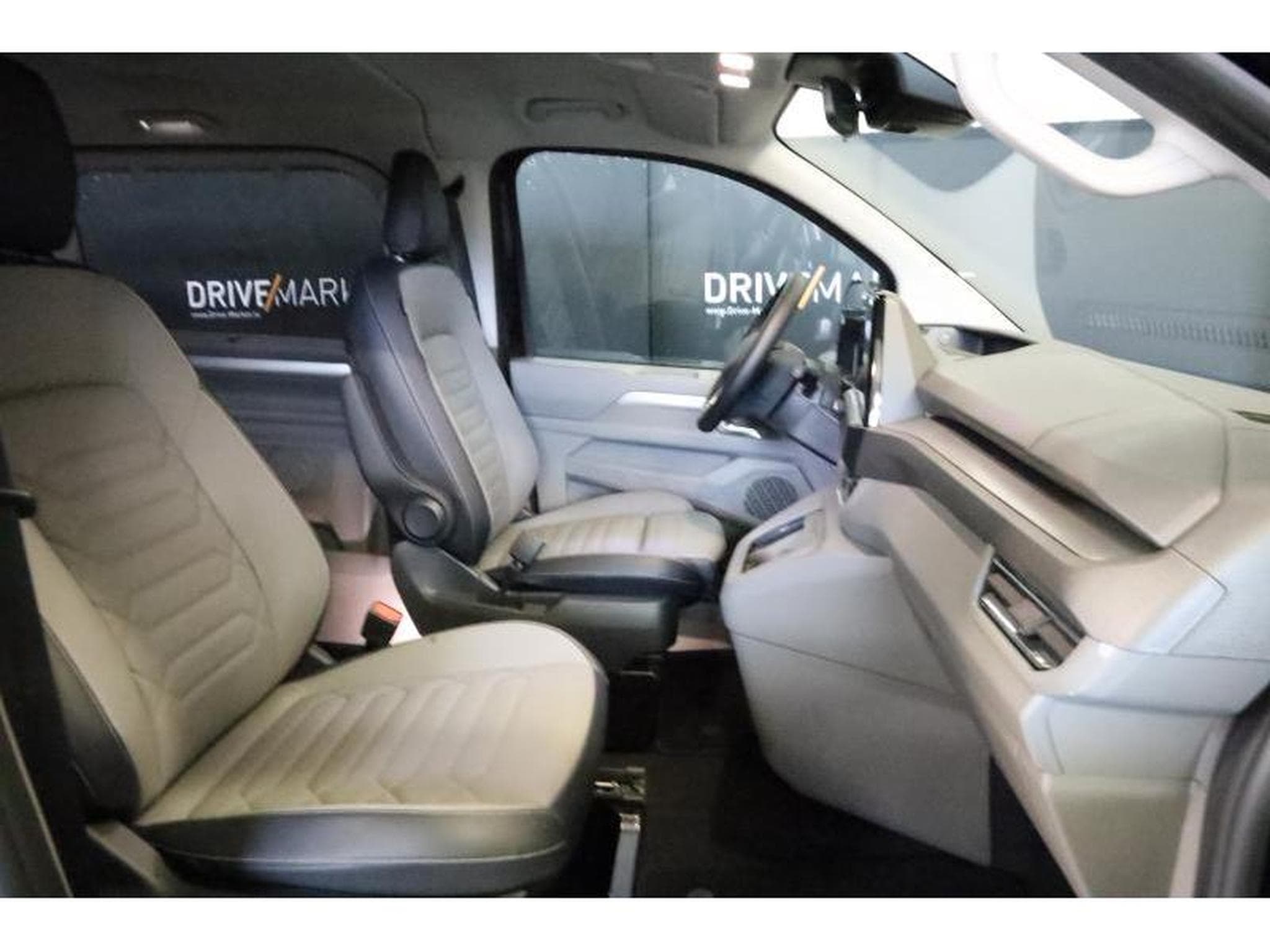 VW T7 Style Court (2026) - Photo 5