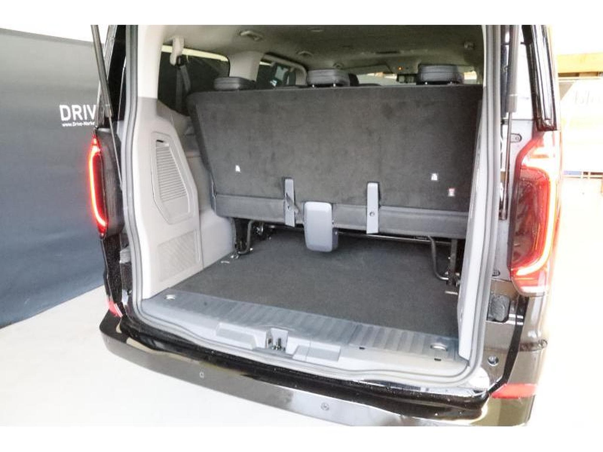 VW T7 Style Court (2026) - Photo 9