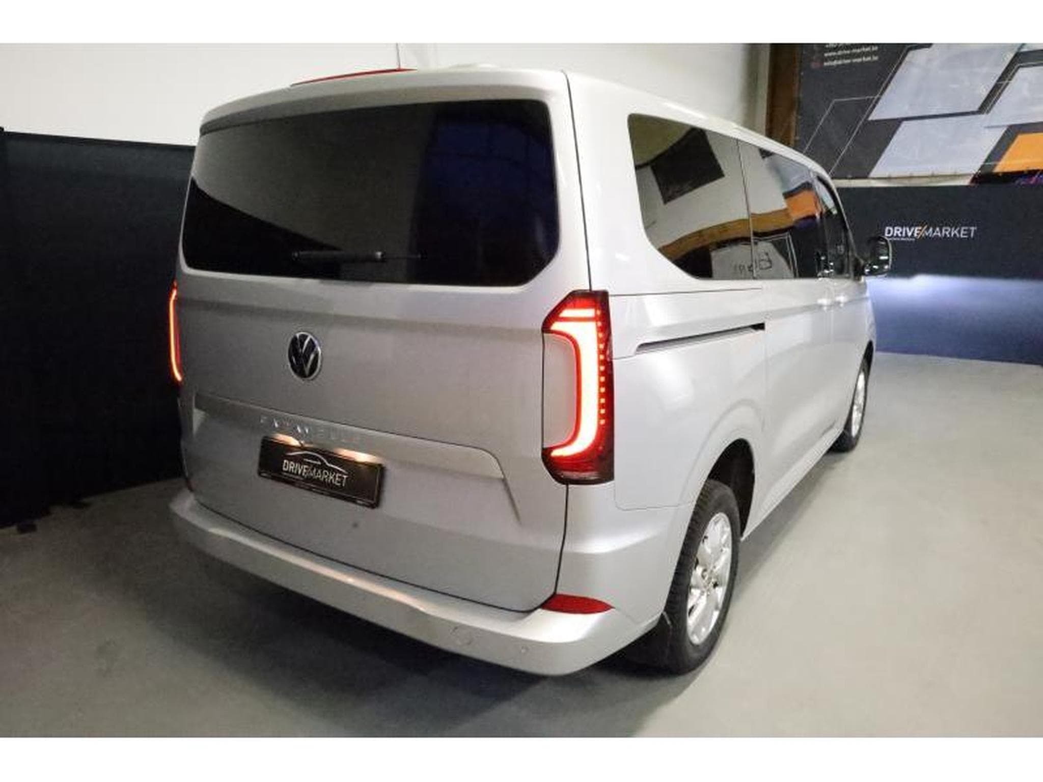 VW T7 Style Court 9P (2026) - Photo 20