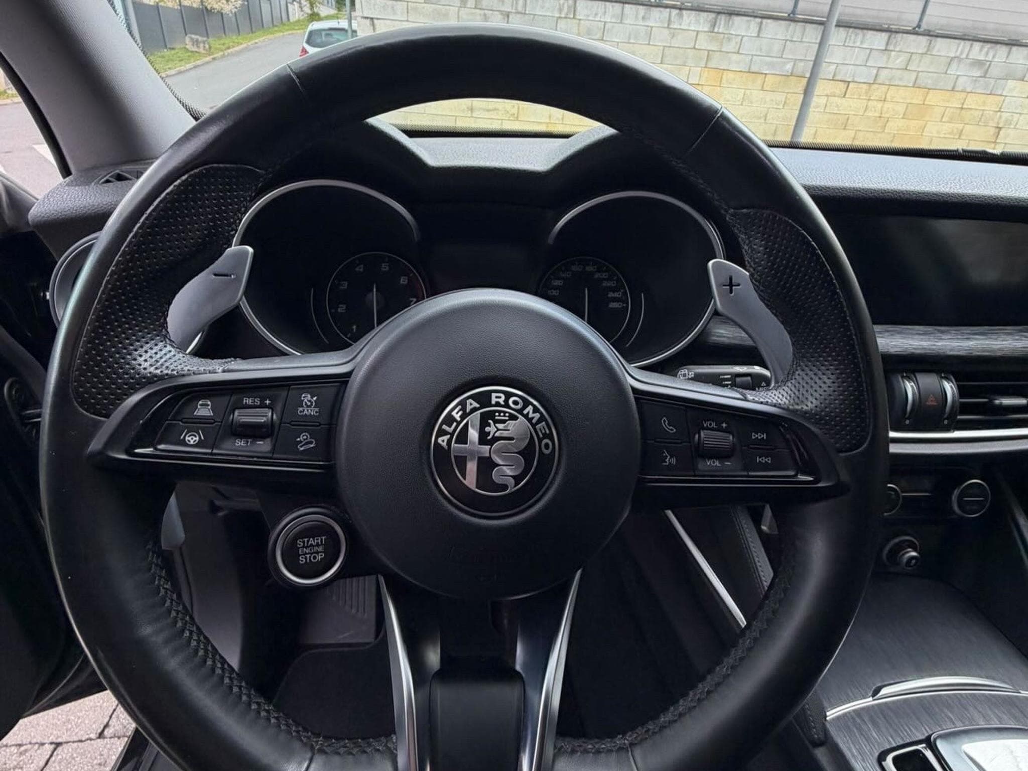 Alfa-Romeo Stelvio (2020) - Photo 5