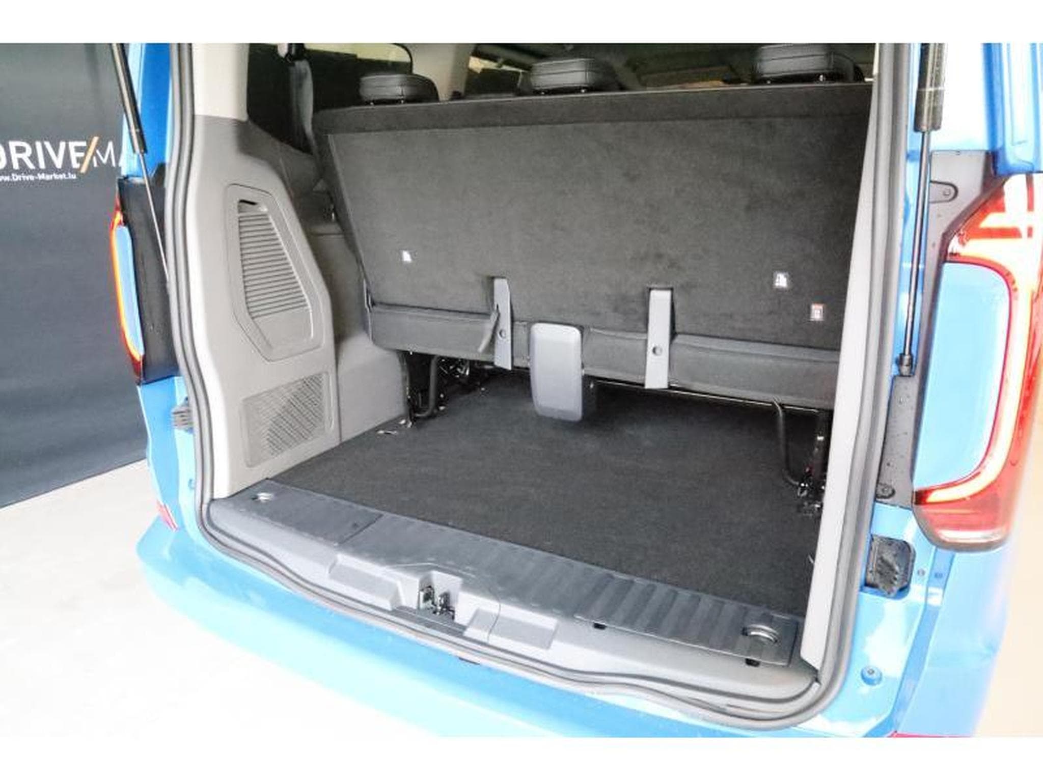 VW T7 Style 4X4 (2026) - Photo 12