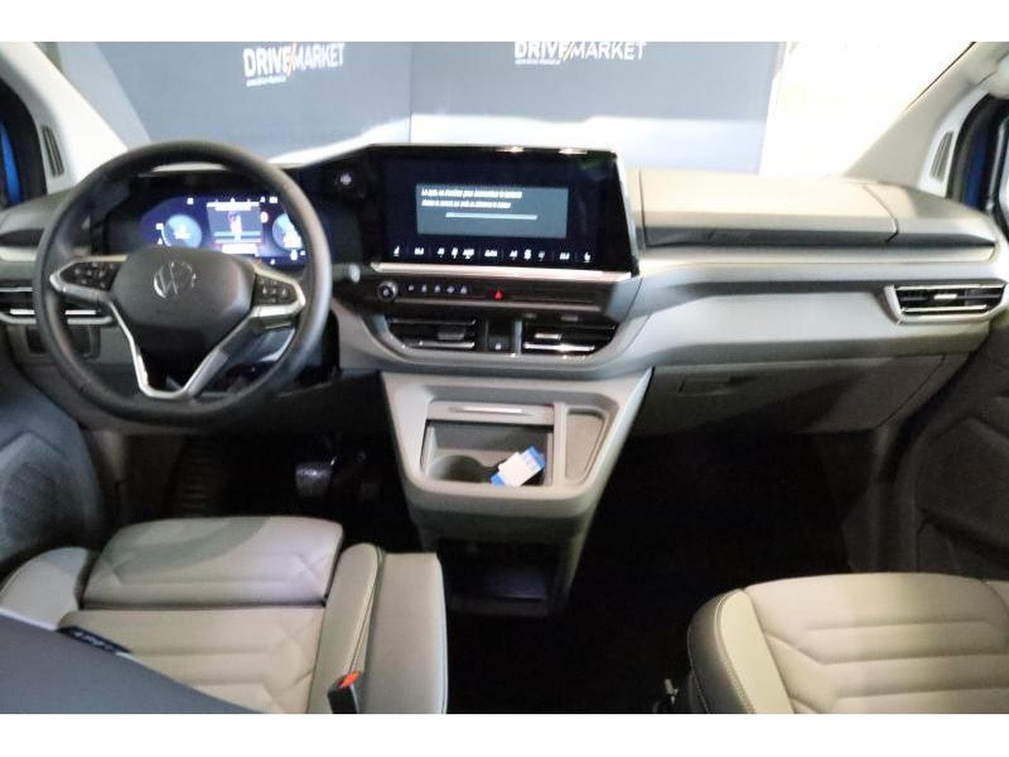 VW T7 Style 4X4 (2026) - Photo 2