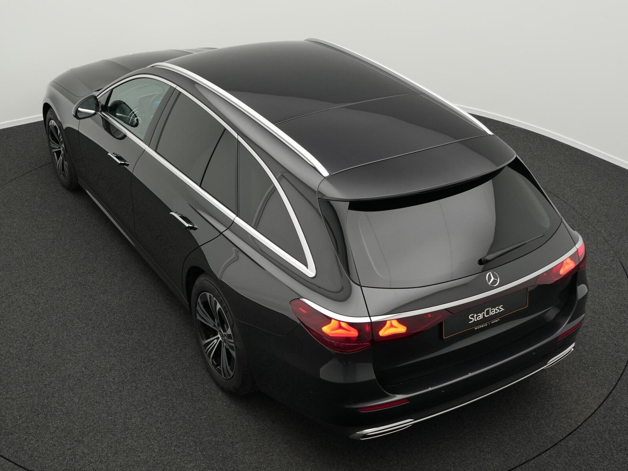 Mercedes E 200 T Avantgarde 360°+Memo+Digital+Apple (2024) - Foto 11