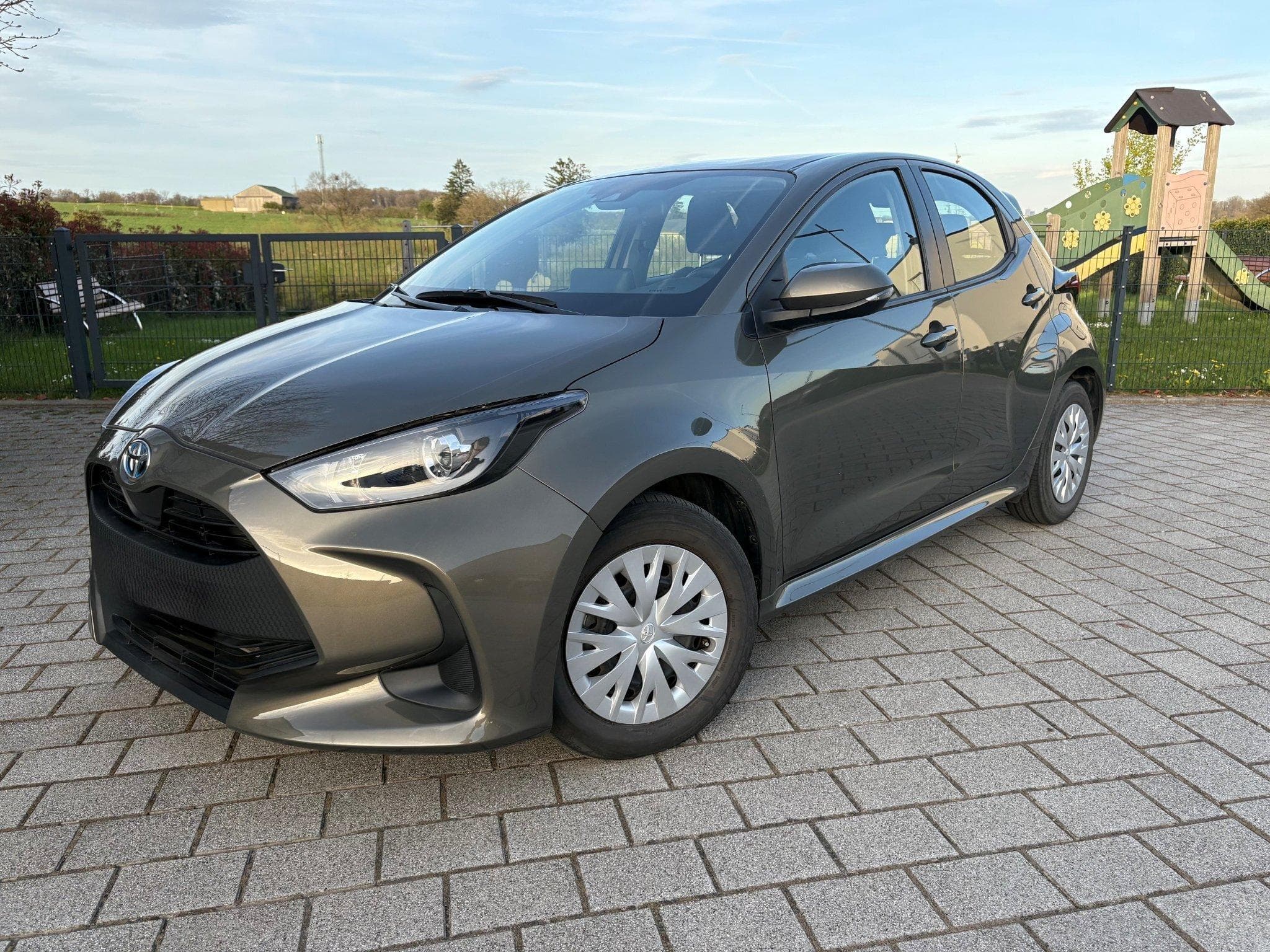 Toyota Yaris Hybride (2021) - Foto 1