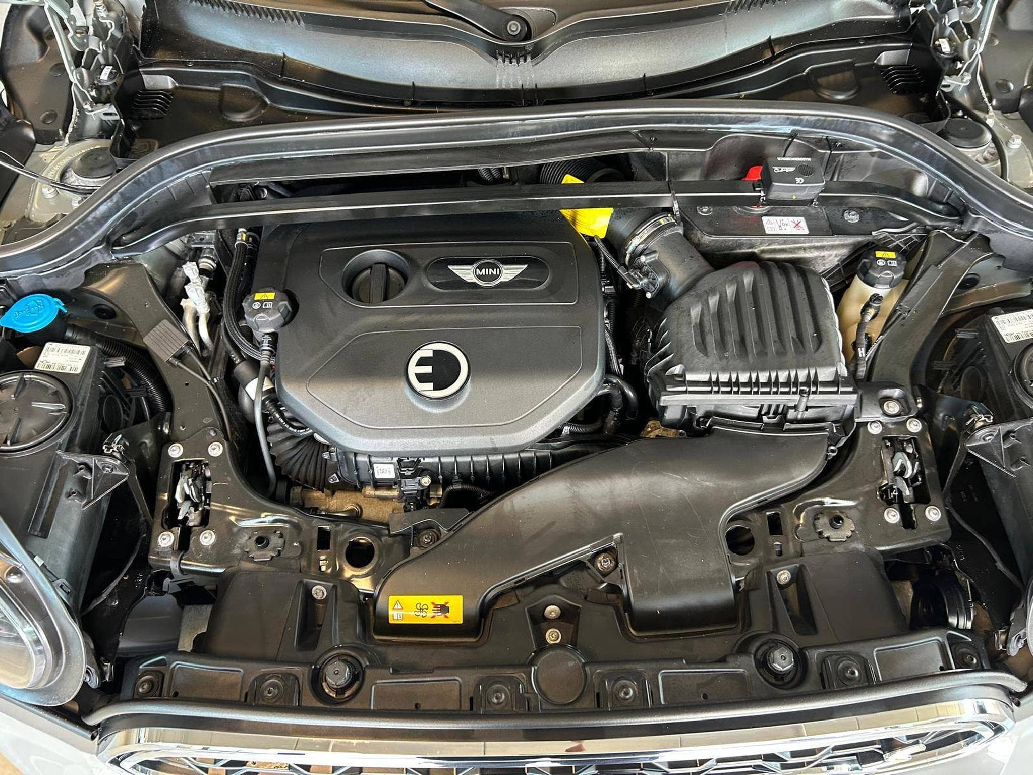 Mini Countryman Cooper SE All4 (2019) - Foto 14