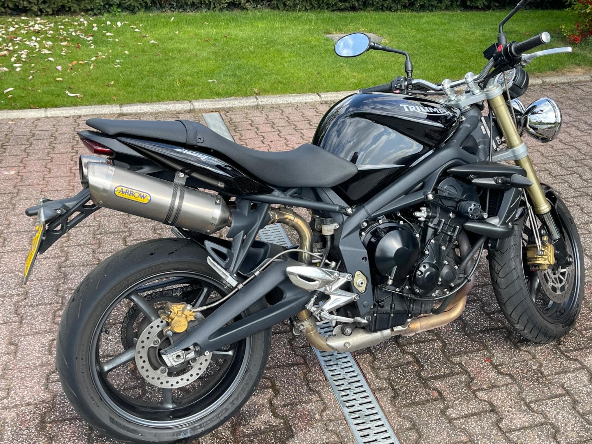 Triumph Street Triple (2009) - Foto 7