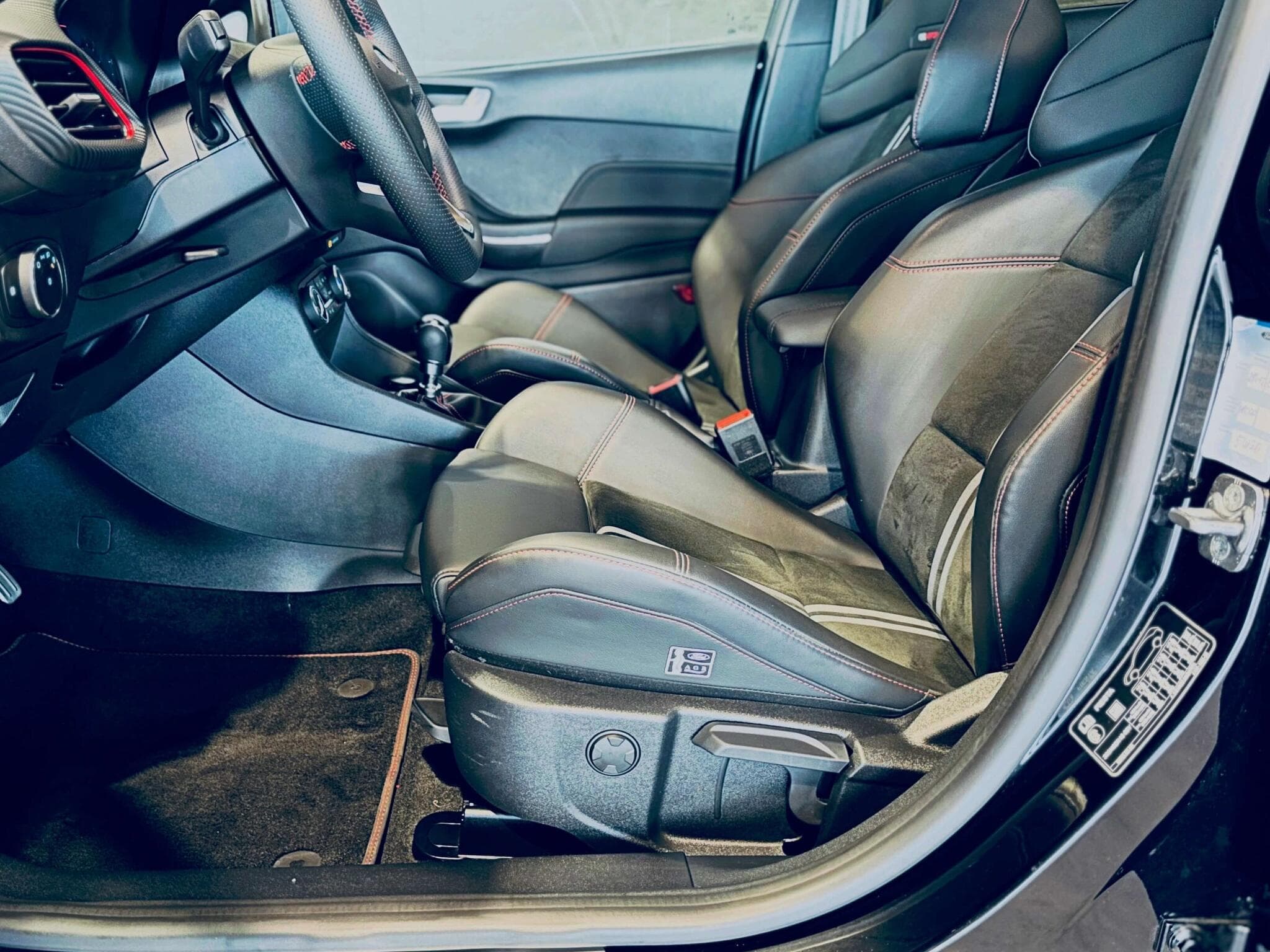 Ford Fiesta FIESTA ST ULTIMATE (2023) - Photo 7