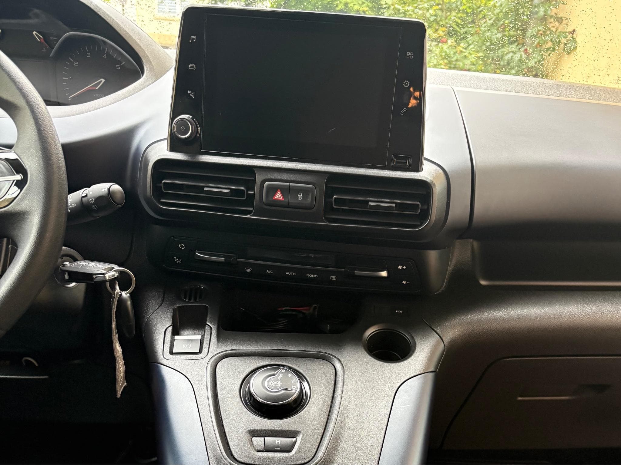 Peugeot Rifter (2020) - Photo 9
