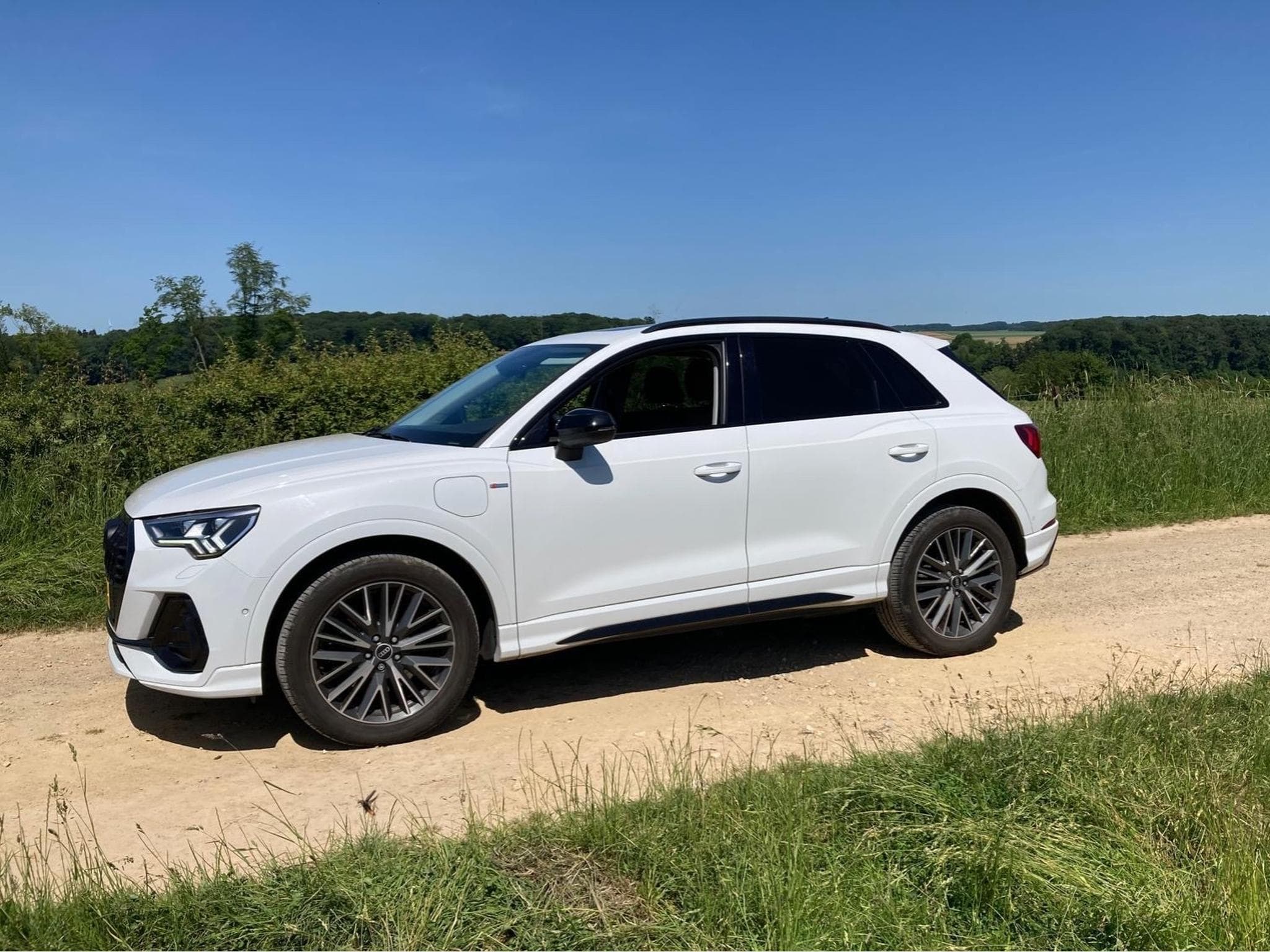 Audi Q3 Q3 S line 45 Tfsi e 180 kw (2021) - Photo 1