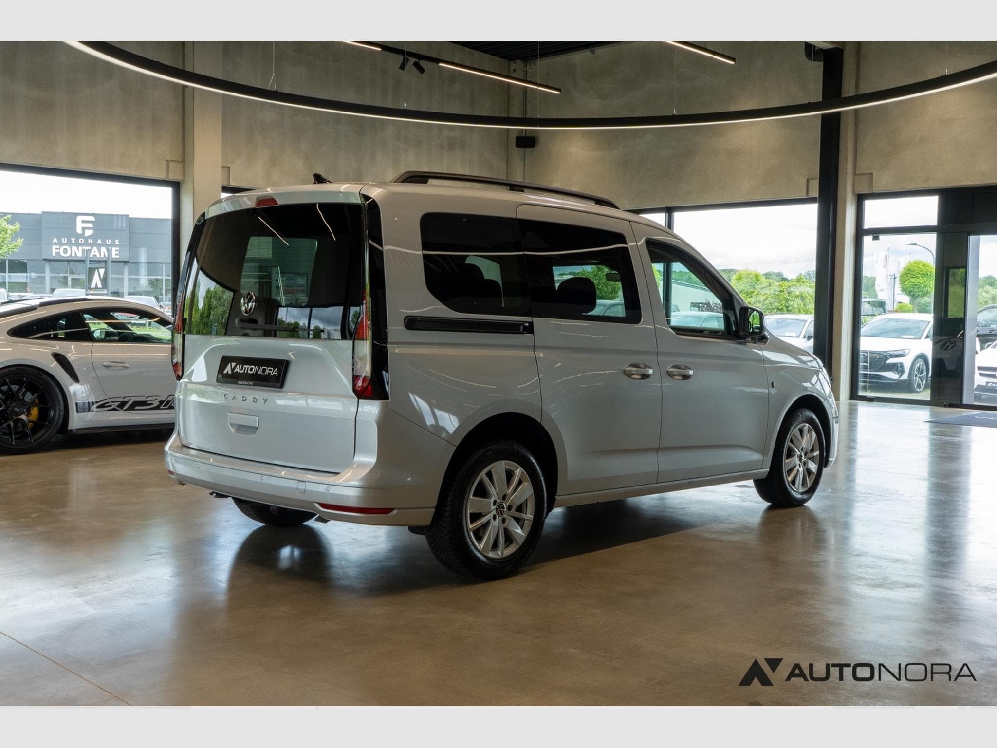 VW Caddy 1.5 TSI Life (2023) - Foto 4