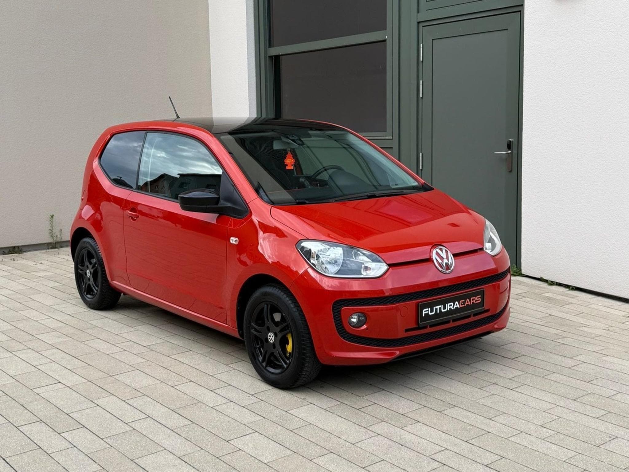 VW UP Highup (2013) - Photo 1