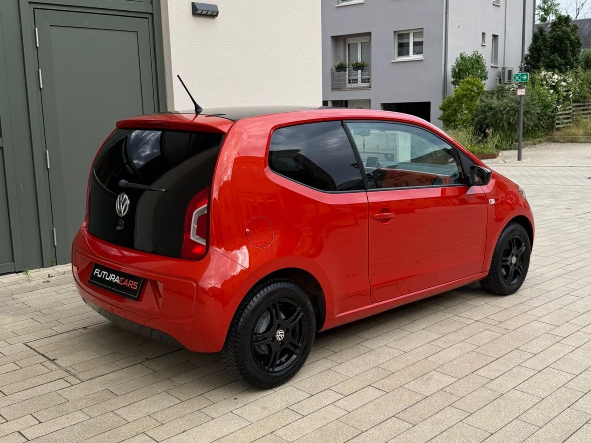 VW UP Highup (2013) - Photo 2