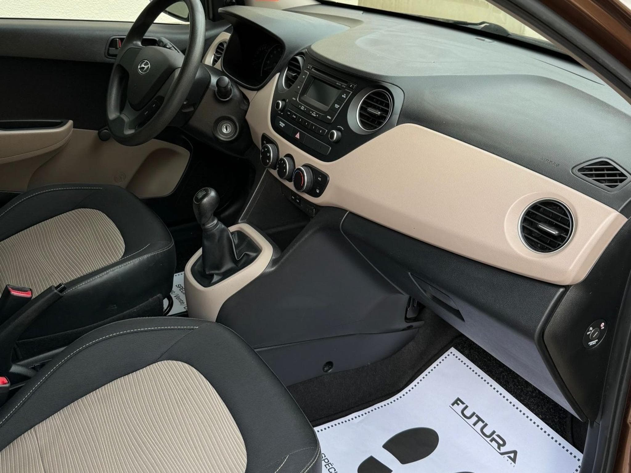 Hyundai i10 Hyundai I10 (2015) - Photo 3