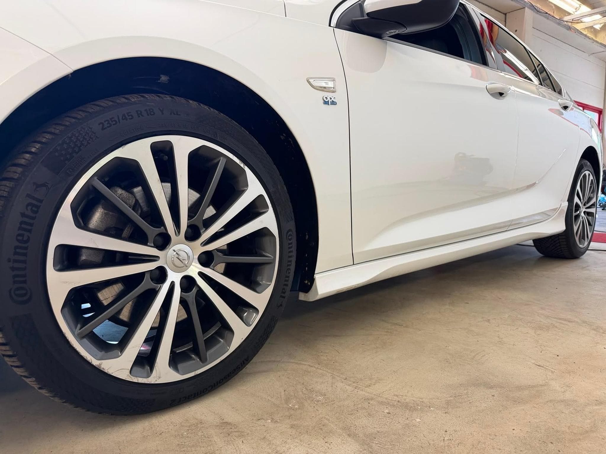 Opel Insignia OPC-Line Turbo 4x4 (2018) - Foto 7