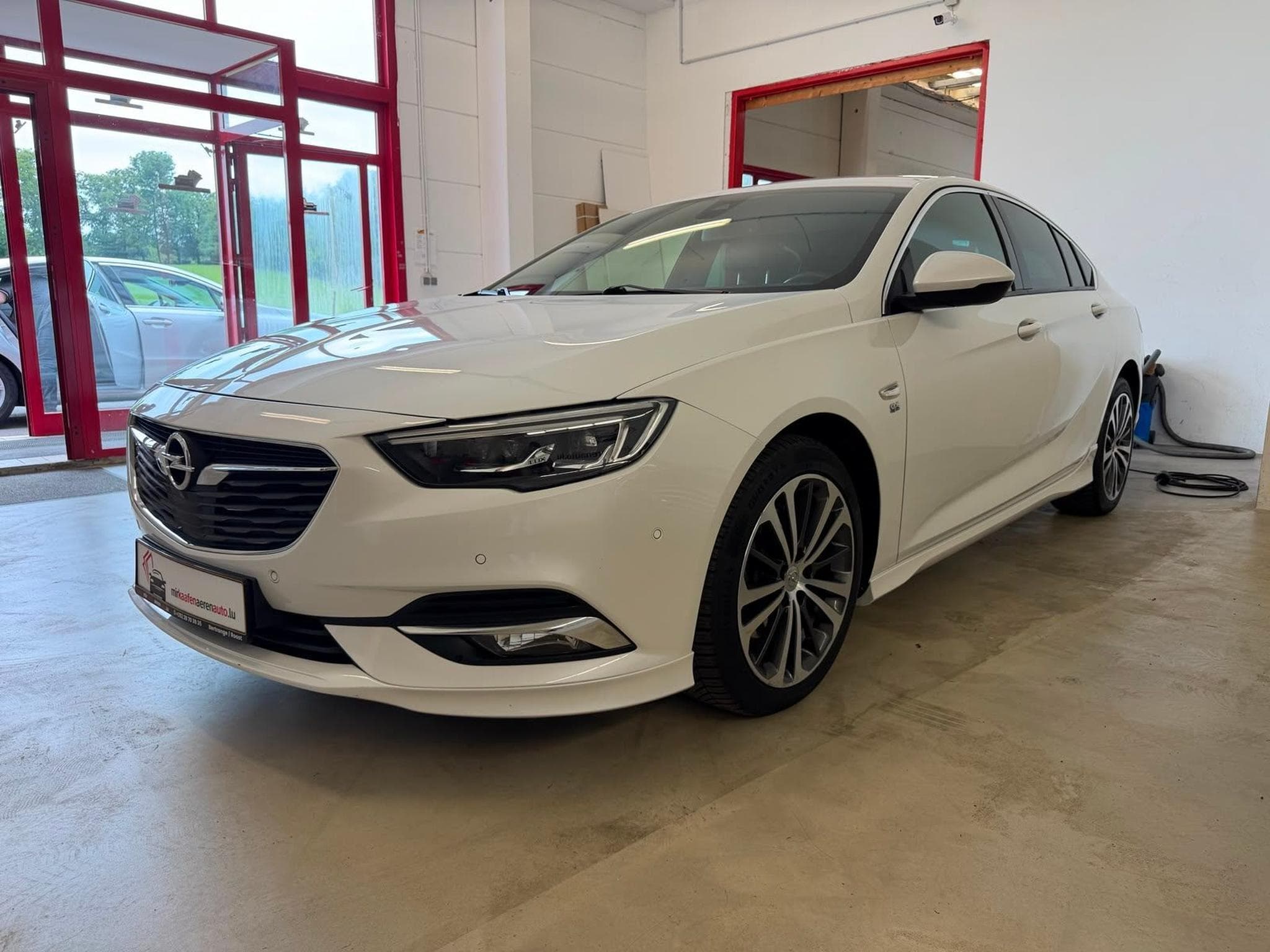 Opel Insignia OPC-Line Turbo 4x4 (2018) - Foto 3
