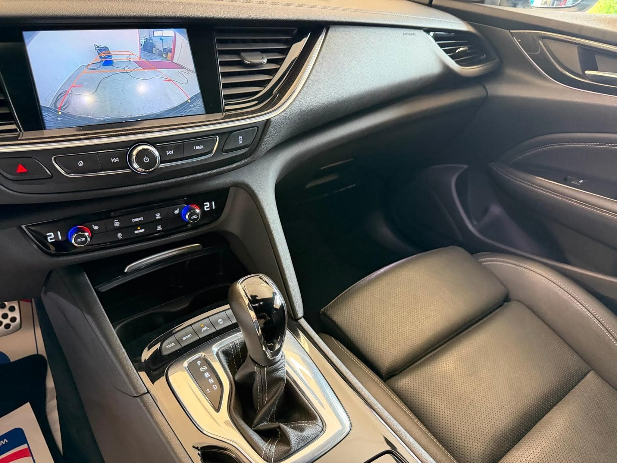 Opel Insignia OPC-Line Turbo 4x4 (2018) - Foto 9
