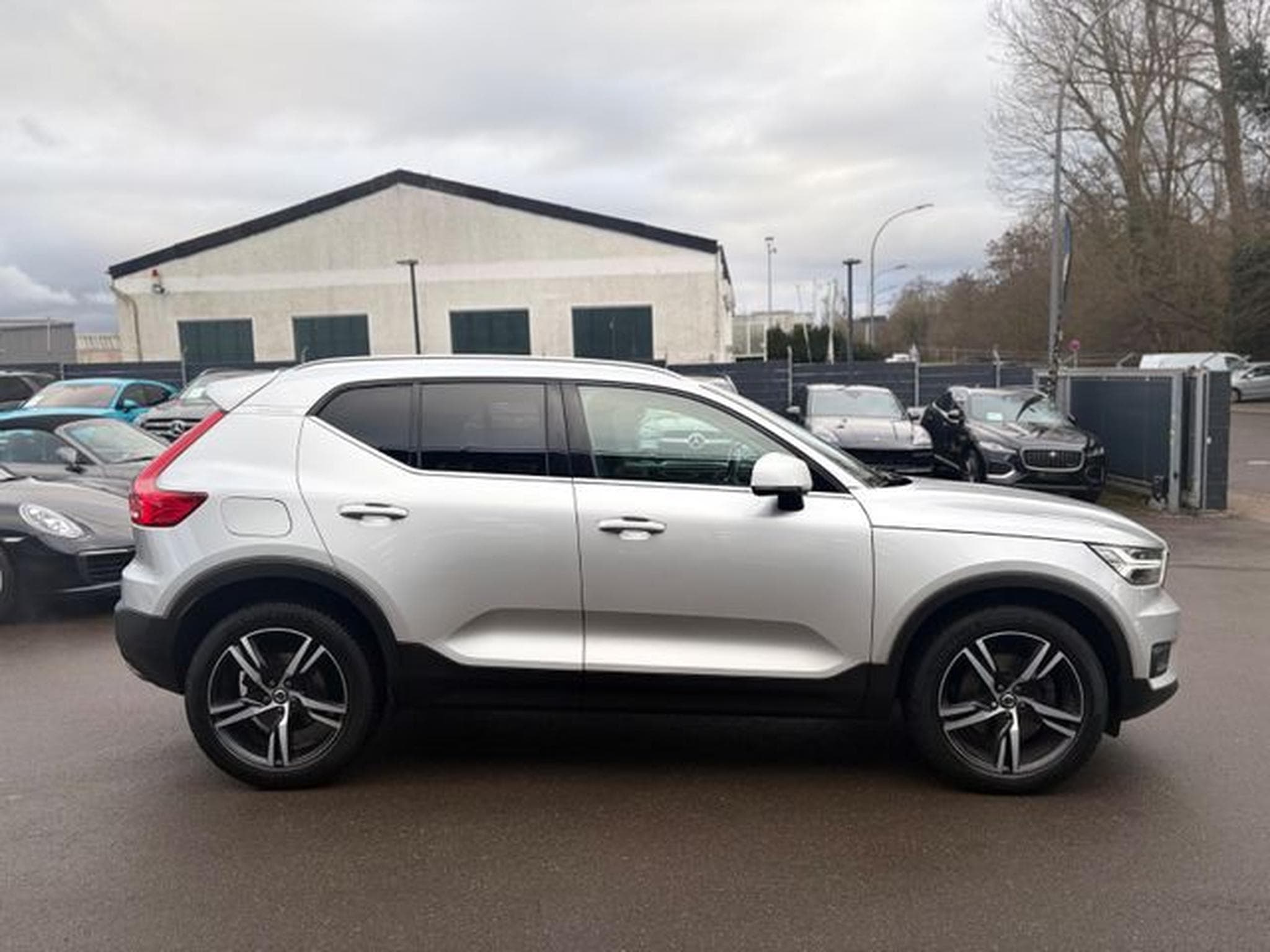 Volvo XC40 XC40 INSCRIPTION AWD*AUT*LED*LEDER*KAMERA*2.HD* (2019) - Foto 12