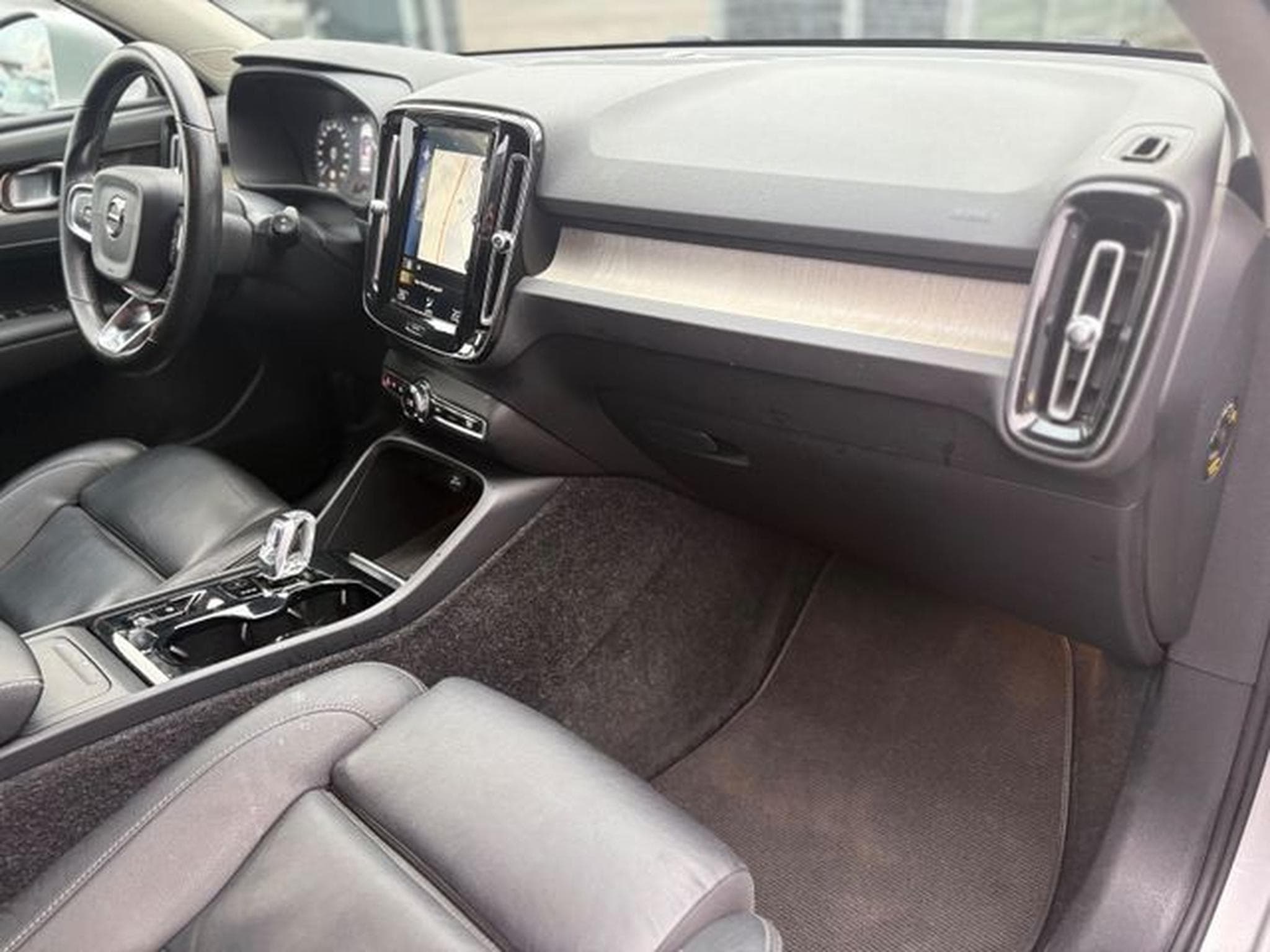 Volvo XC40 XC40 INSCRIPTION AWD*AUT*LED*LEDER*KAMERA*2.HD* (2019) - Foto 15