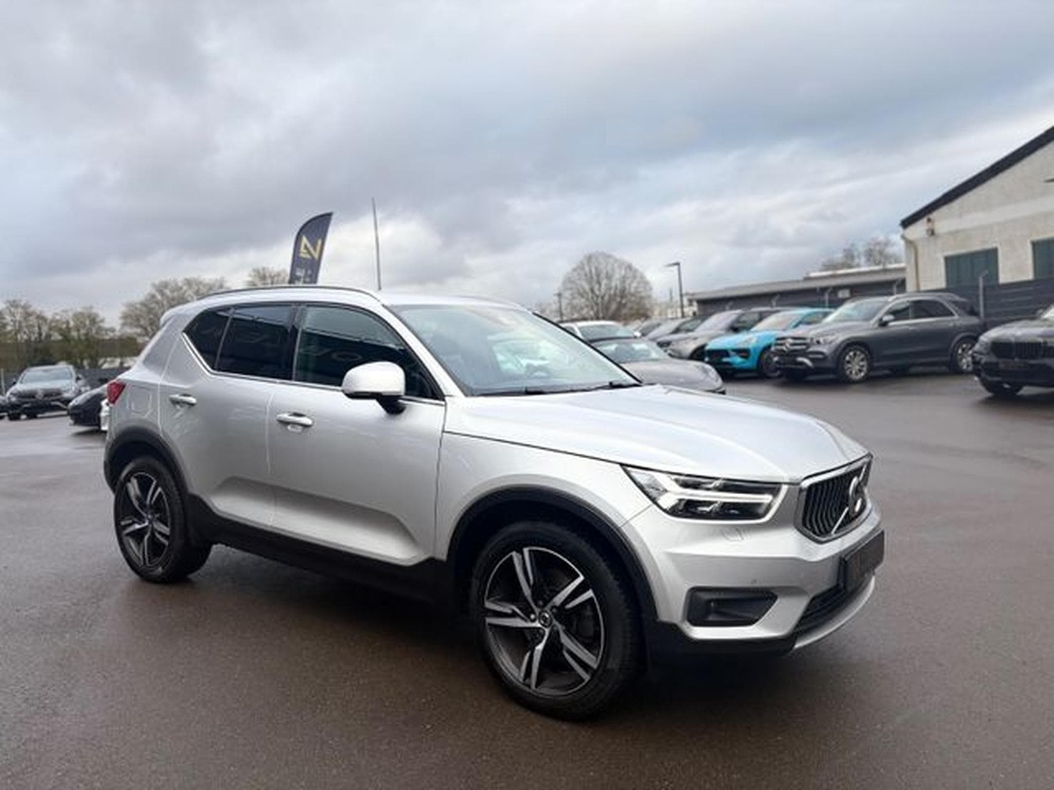 Volvo XC40 XC40 INSCRIPTION AWD*AUT*LED*LEDER*KAMERA*2.HD* (2019) - Foto 6