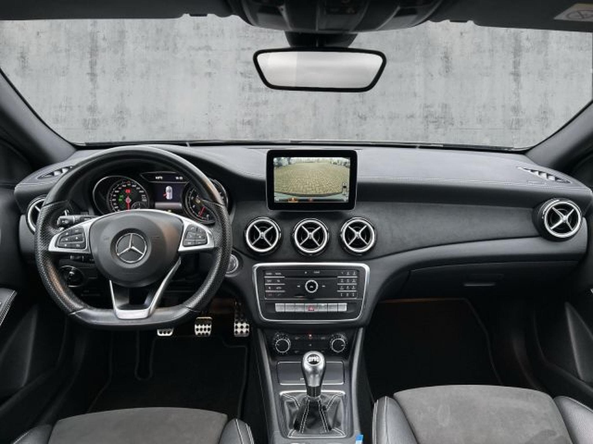 Mercedes A 180 A 180 AMG-Line EDITION NAVI RFK LED SHZG PDC (2017) - Photo 14