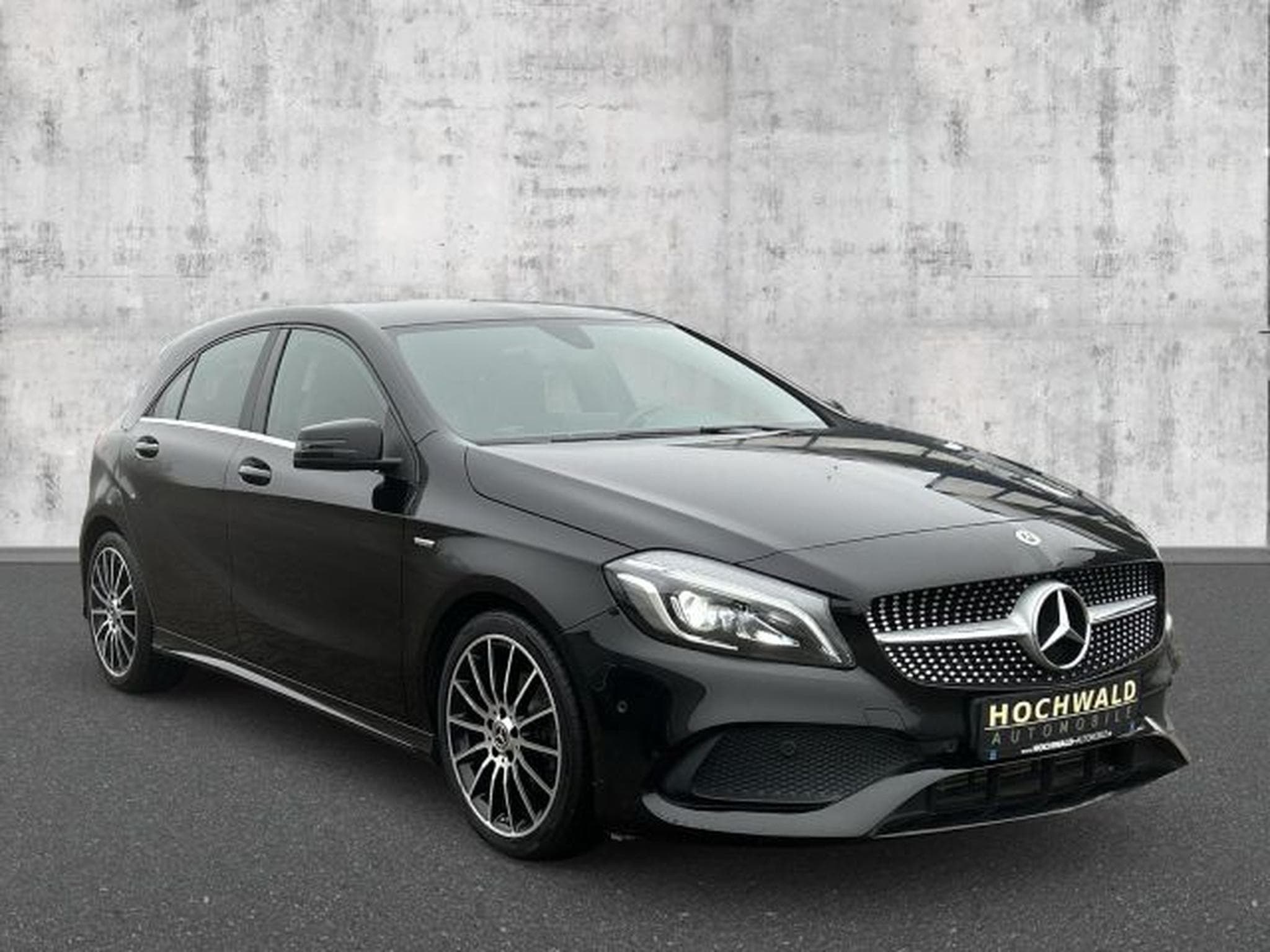 Mercedes A 180 A 180 AMG-Line EDITION NAVI RFK LED SHZG PDC (2017) - Photo 7