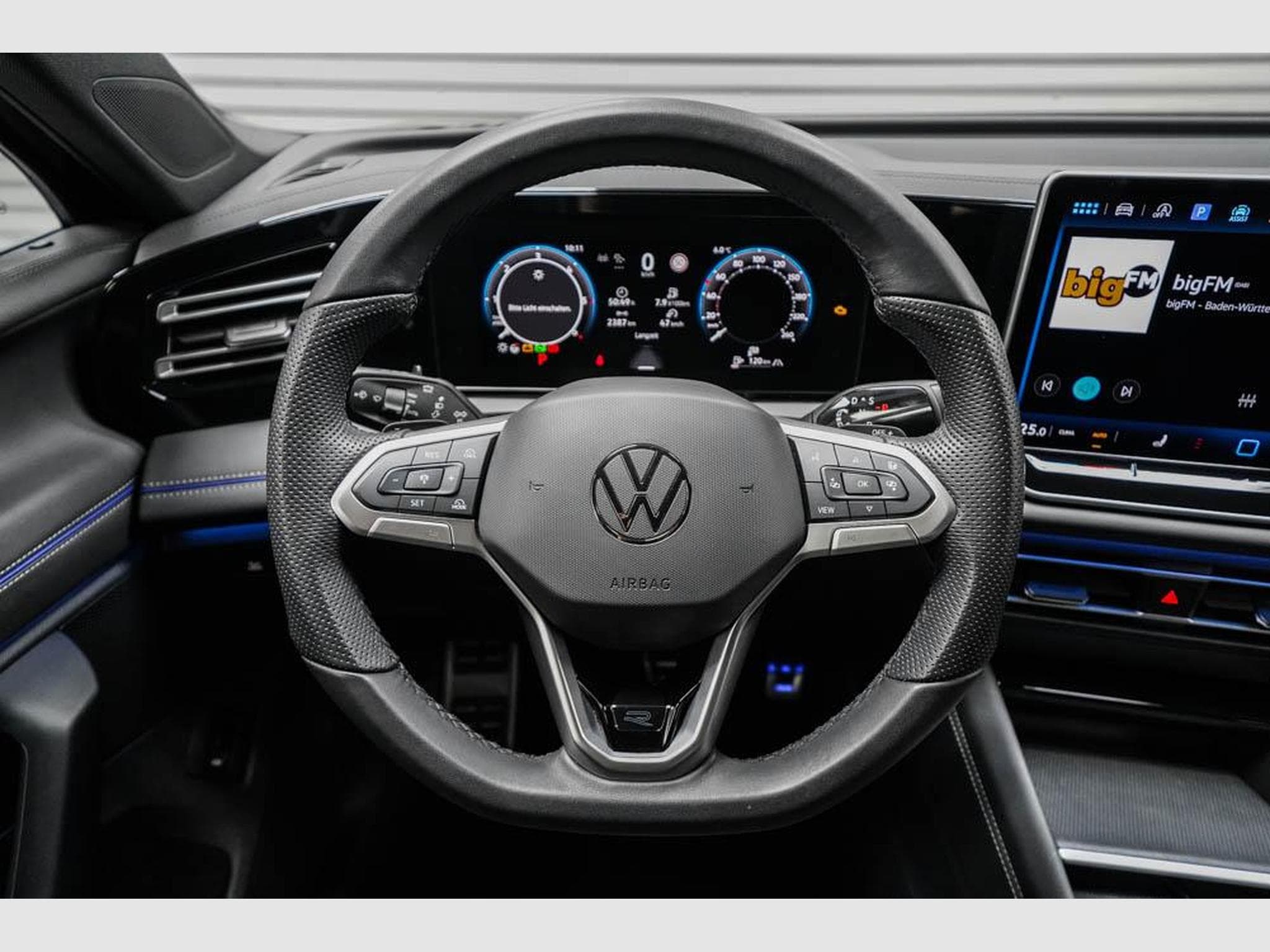 VW Tiguan 2,0 TDI DSG (2024) - Photo 9