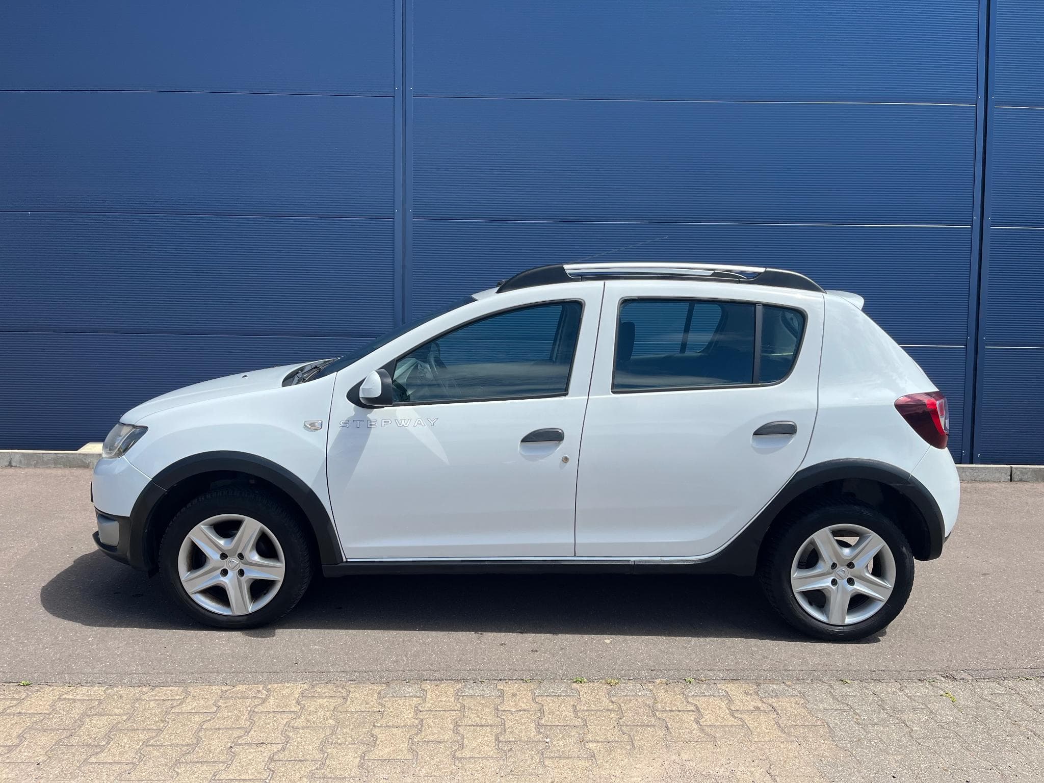 Dacia Sandero Stepway 1.5 DCI (2016) - Foto 4