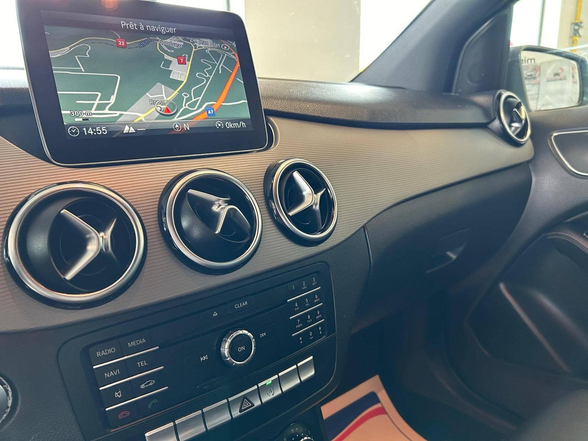 Mercedes B 200 Style (2018) - Photo 9