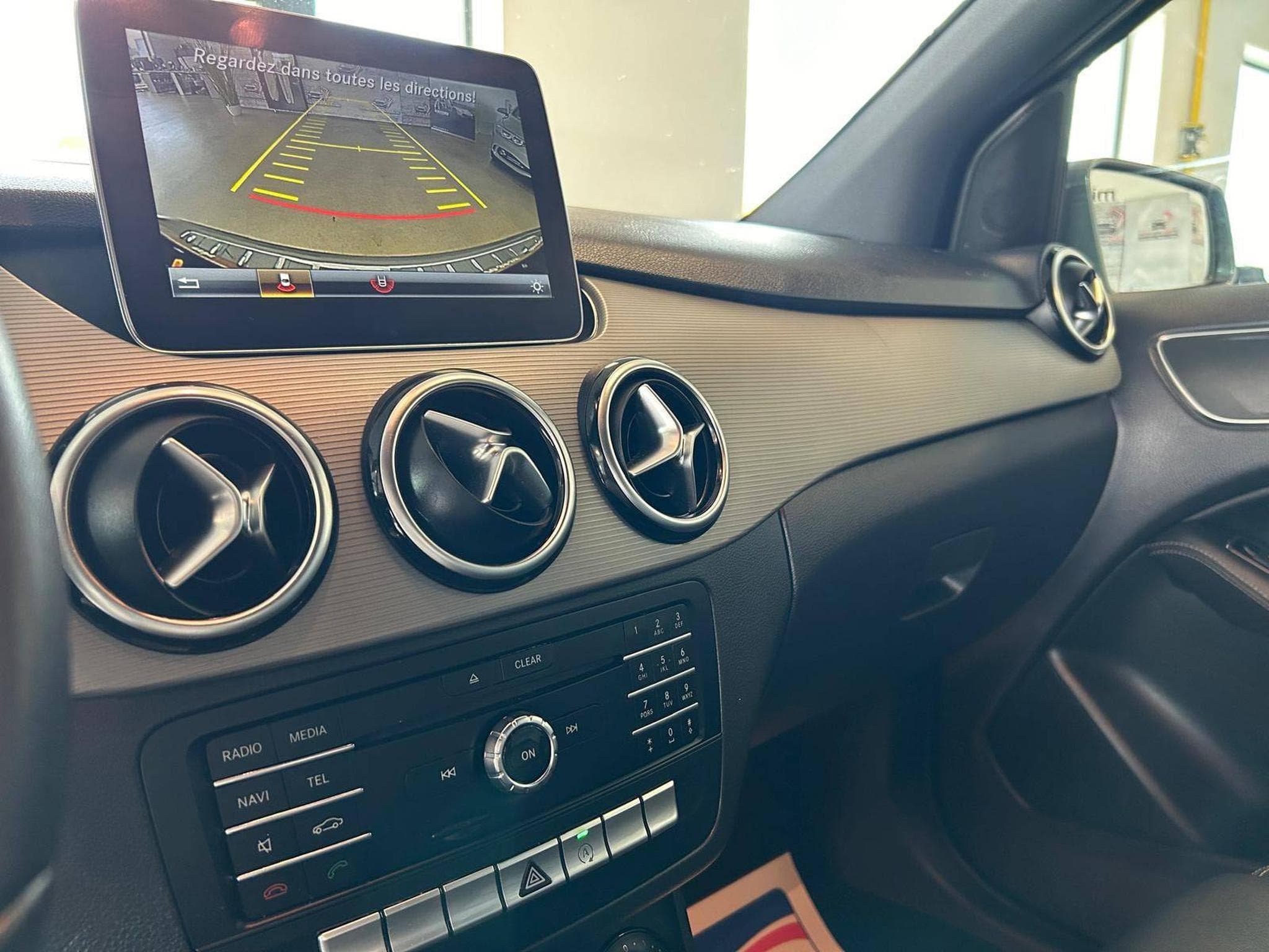 Mercedes B 200 Style (2018) - Photo 10