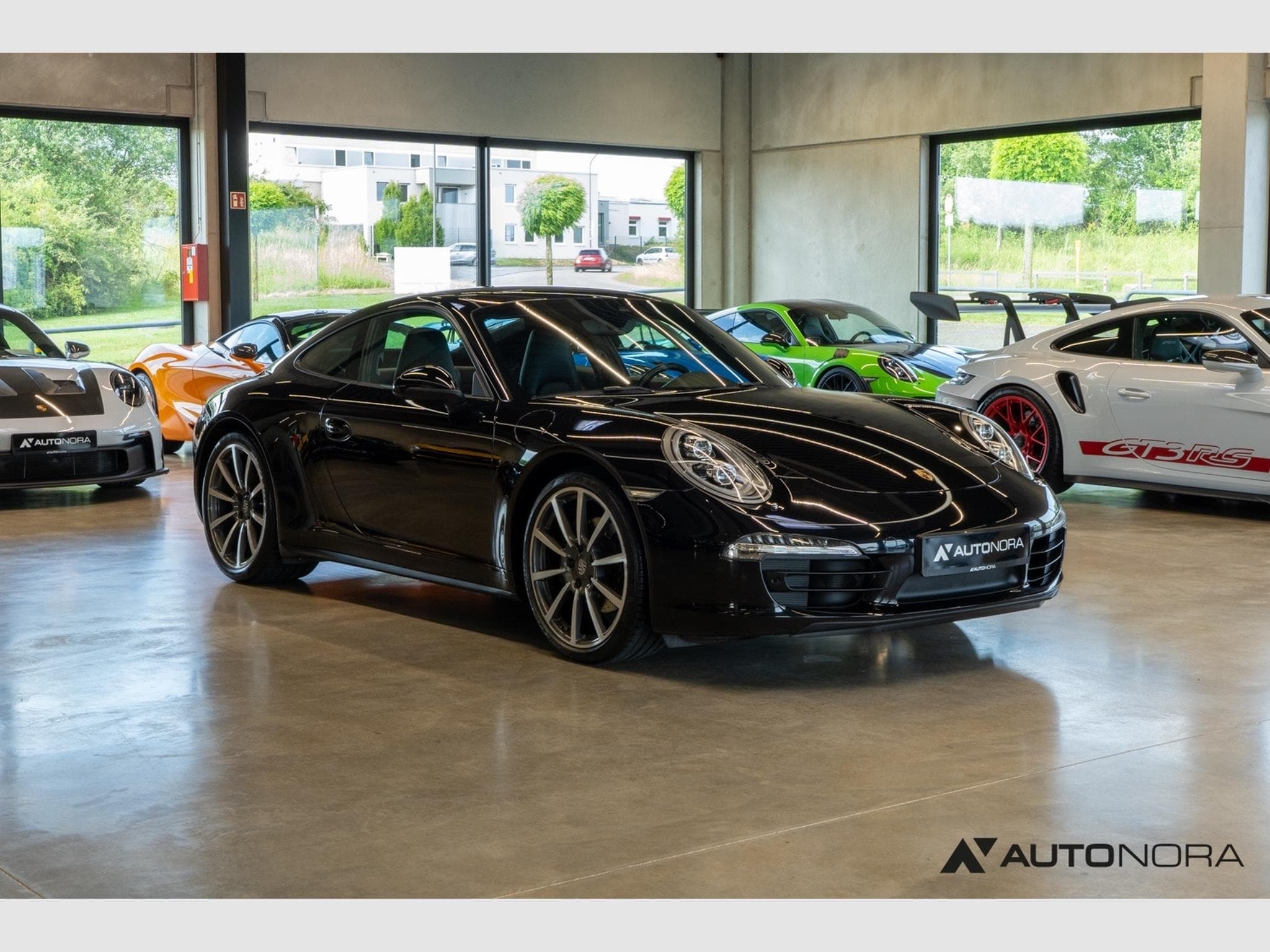 Porsche 991 911 (991.1) Carrera 4 Black Edition (2016) - Foto 3