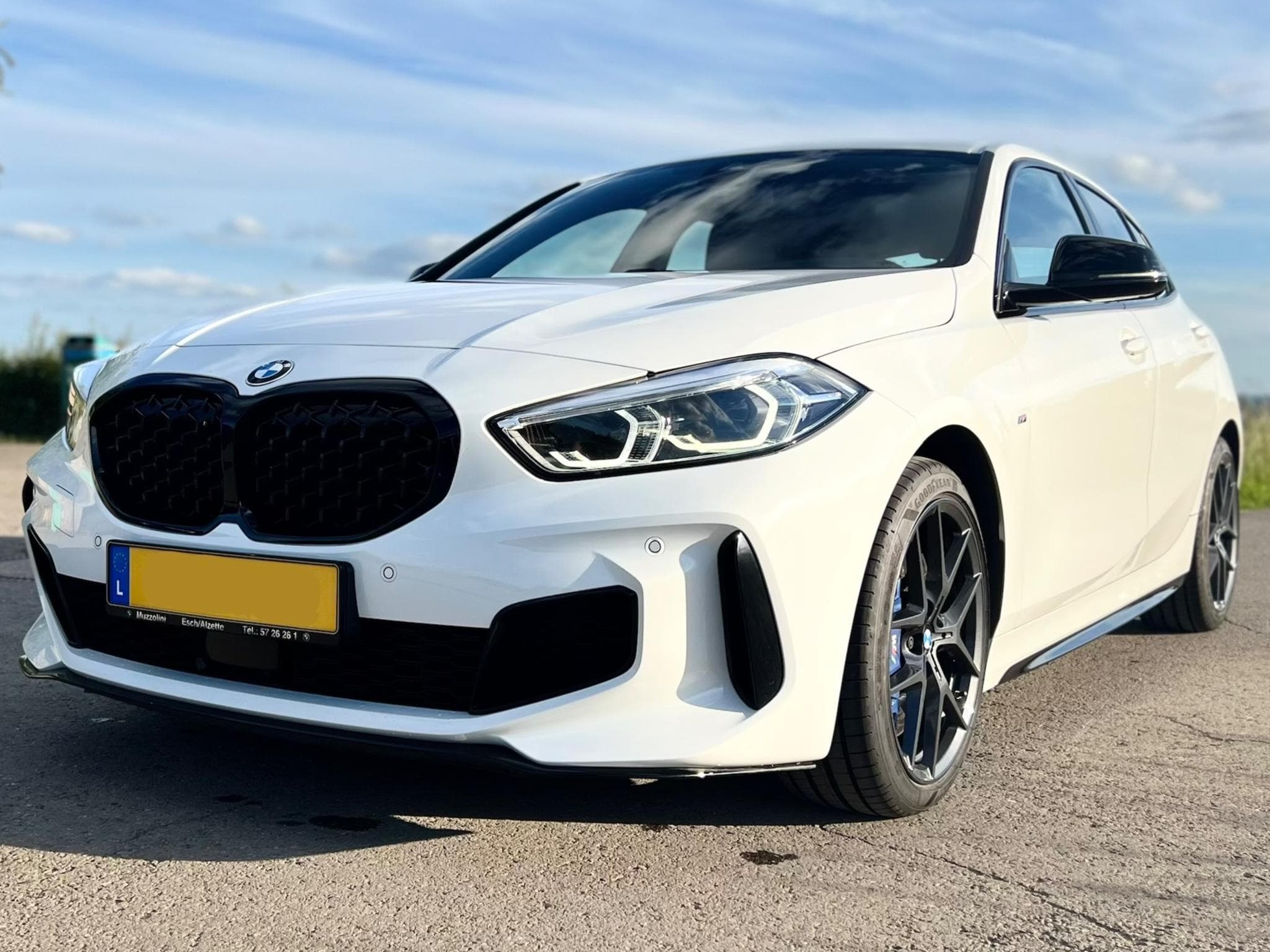 BMW 135 M135i Xdrive (2021) - Photo 2