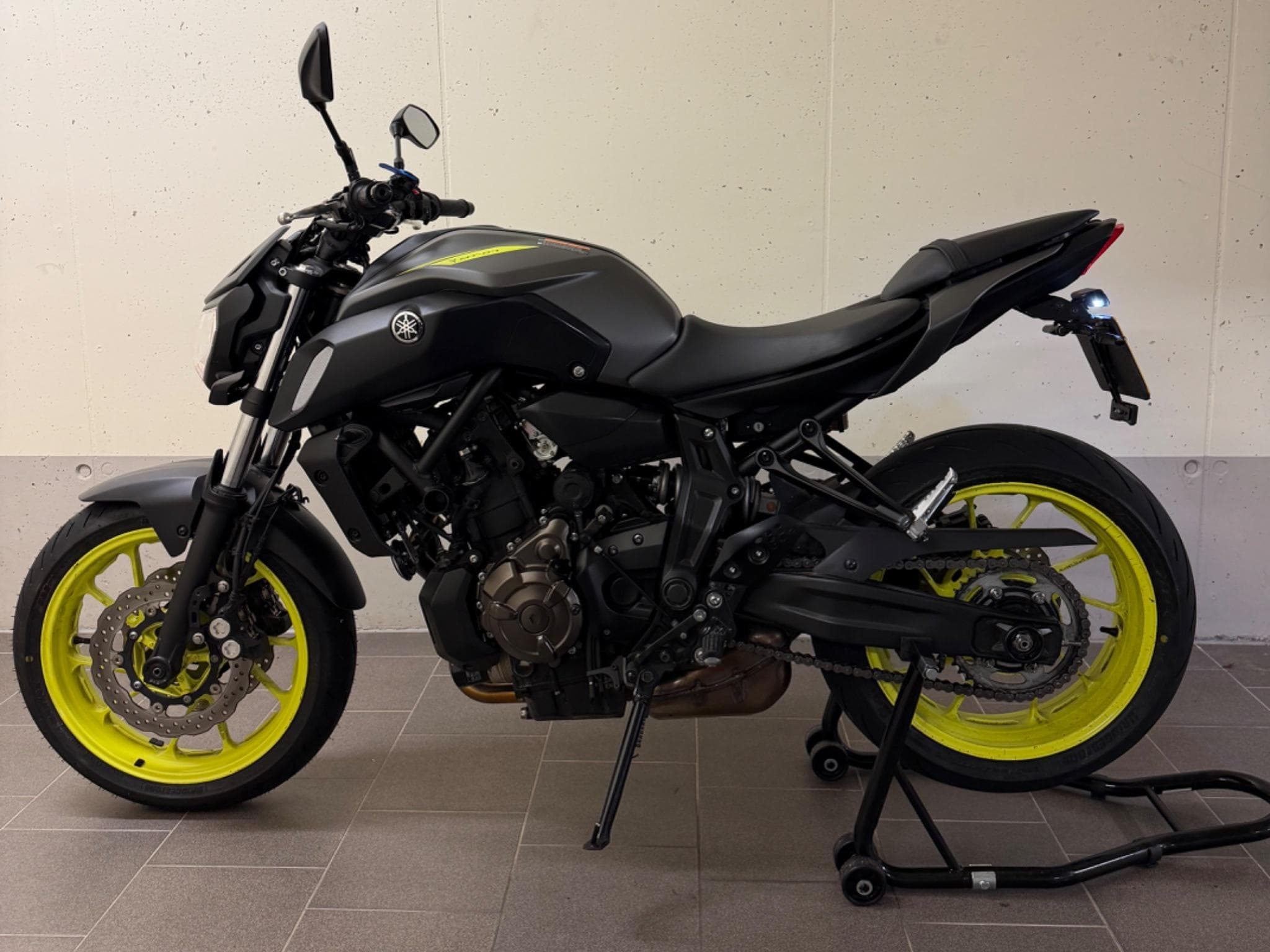 Yamaha MT07 (2019) - Photo 2